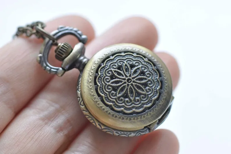 1 PC Antique Bronze Small Round Flower Pocket Watch 27mm/47mm