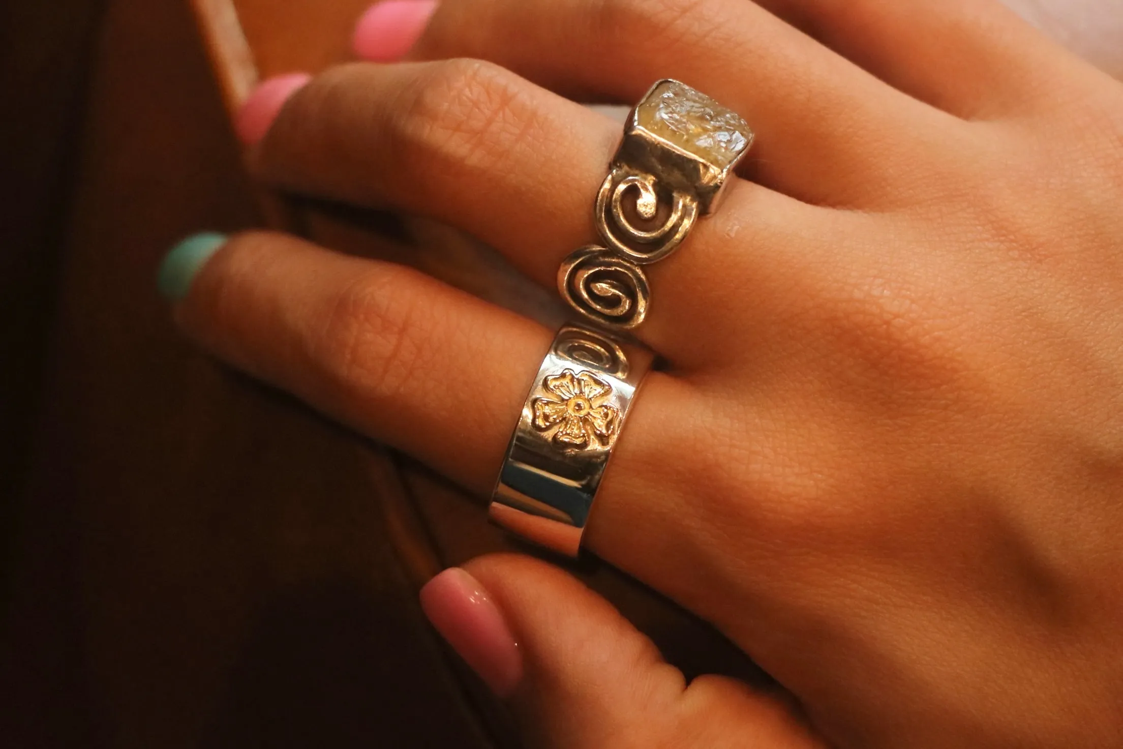 18K Gold Hana Flat Ring