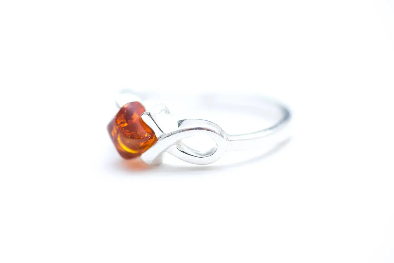 Amber Diamond Infinity Ring - Elegant Sparkling Gemstone Jewelry for Any Occasion