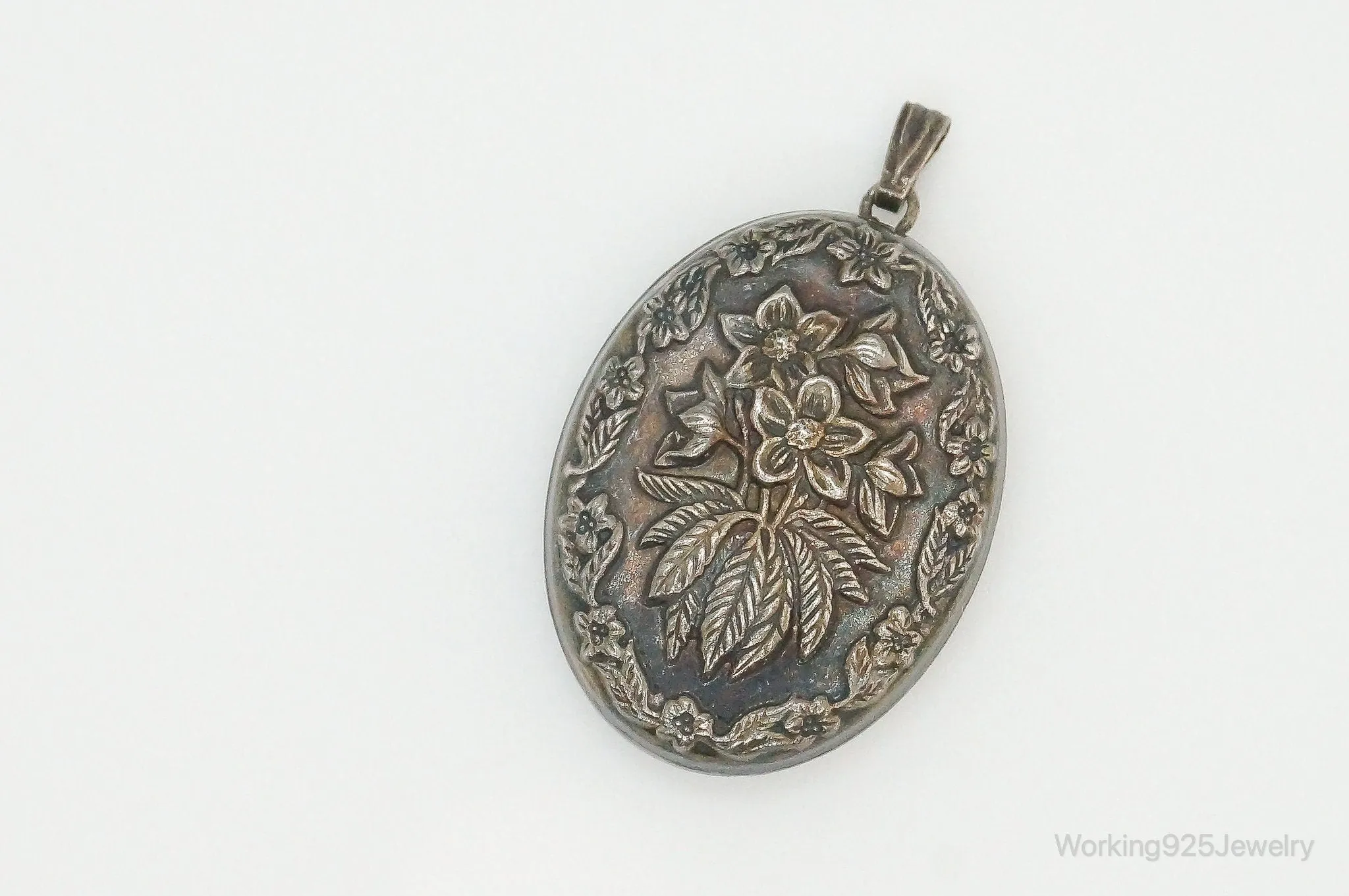 Antique Art Nouveau Flowers Sterling Silver Necklace Pendant