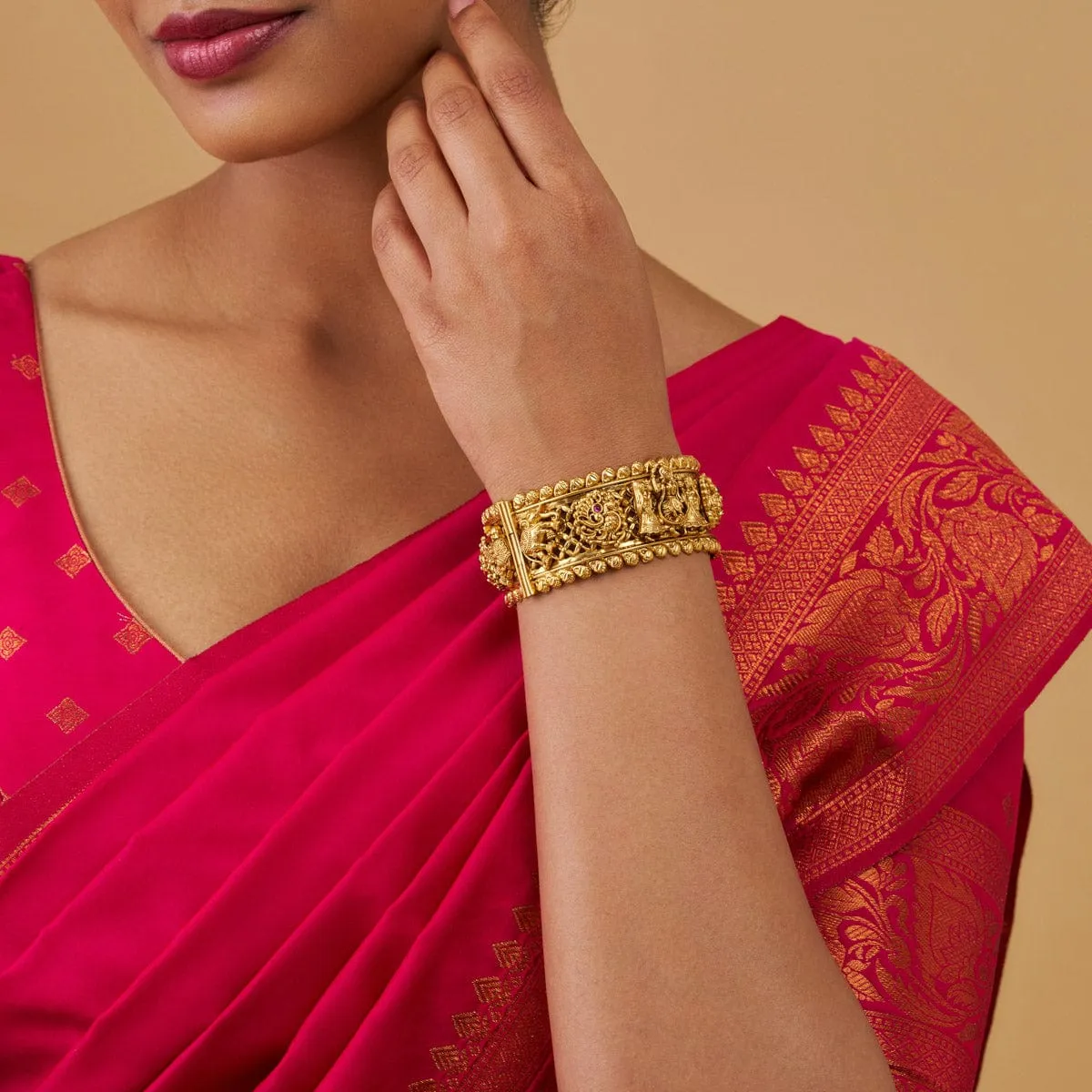 Antique Bangle 167864