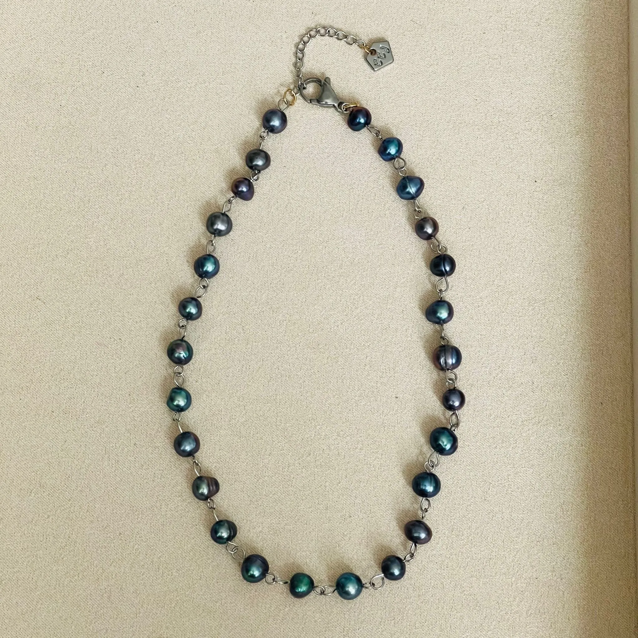 Black-Grey Pearl Choker Necklace SHW