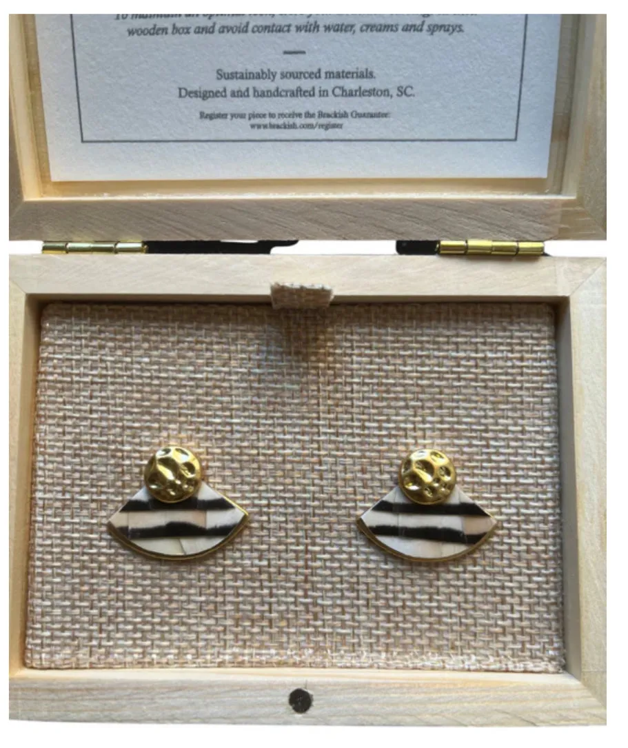 Brackish Fan Earring Sand Draw