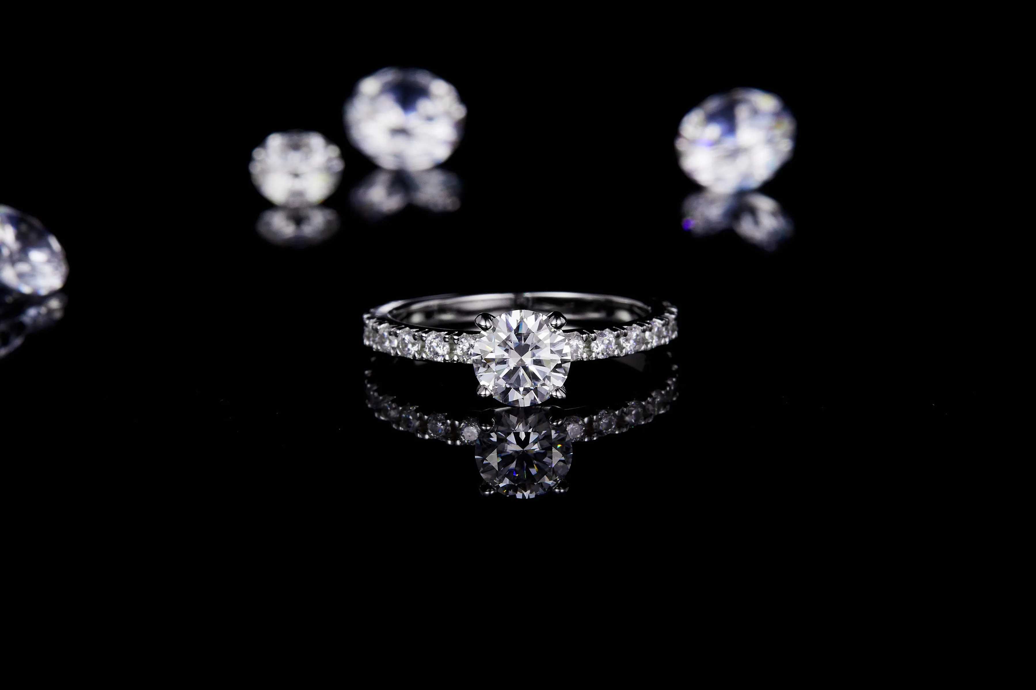 Cathedral Round Cut Moissanite Engagement Ring