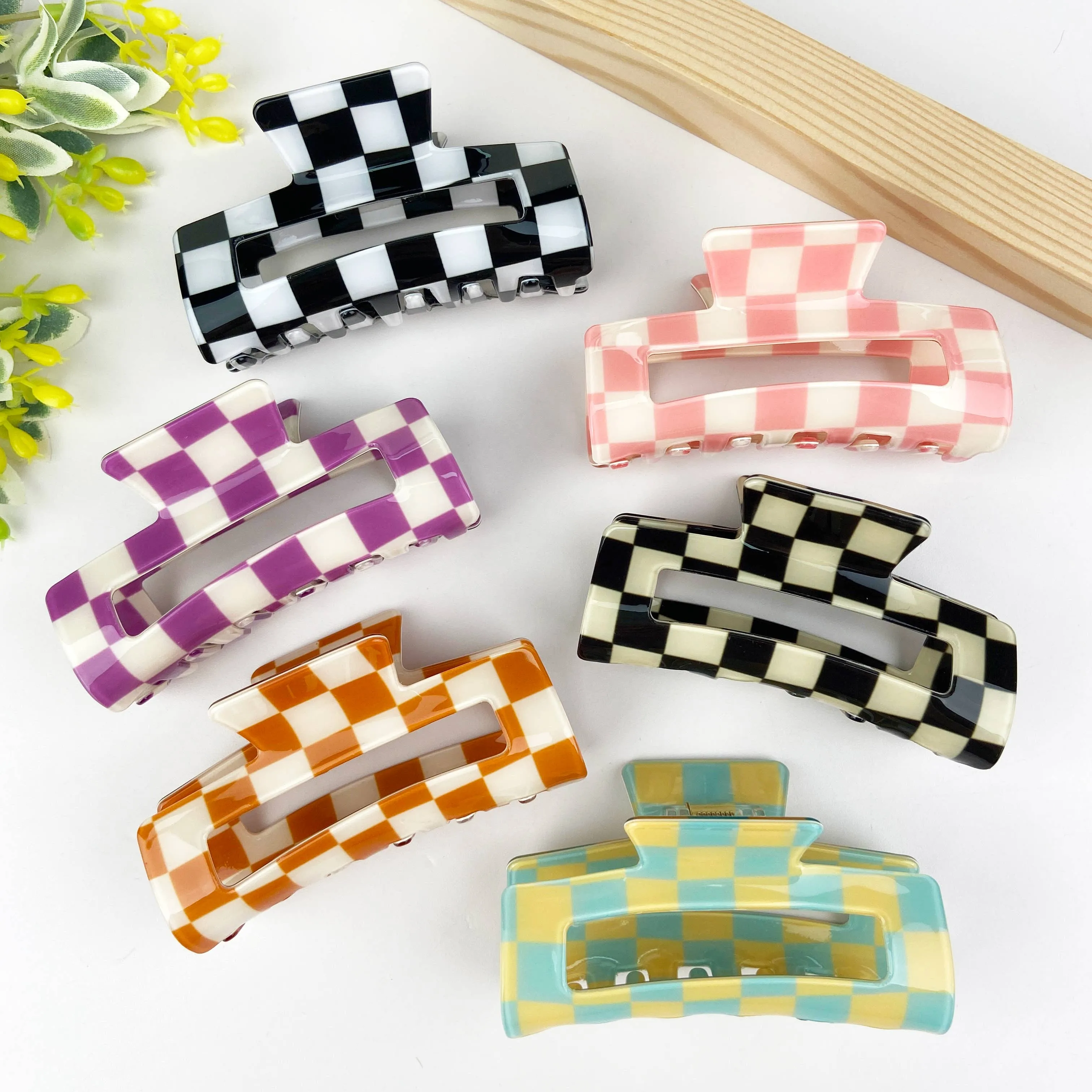 Checkerboard retro hair claw clip: Green yellow