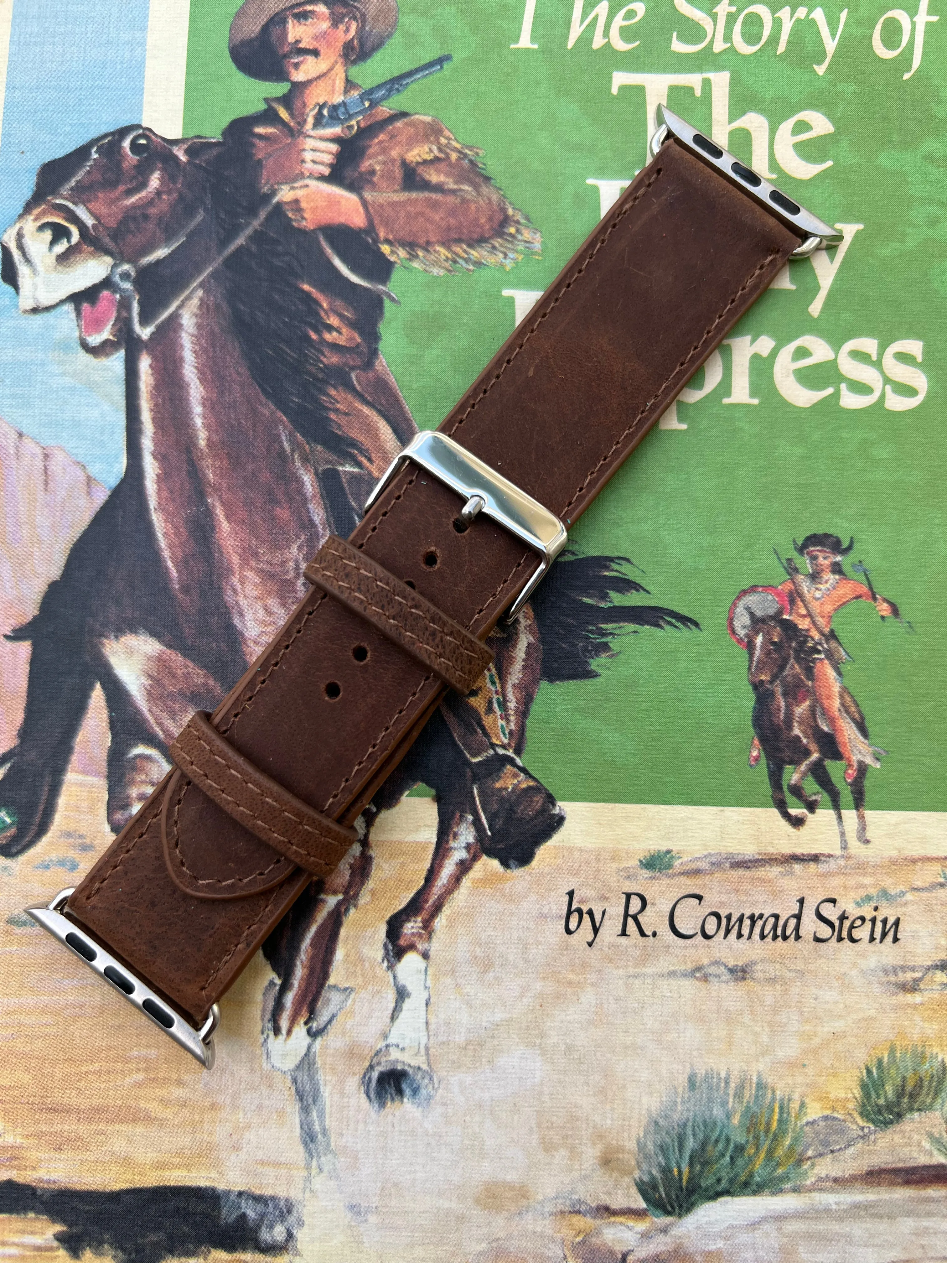 Cowhide & Leather Apple Watch Band