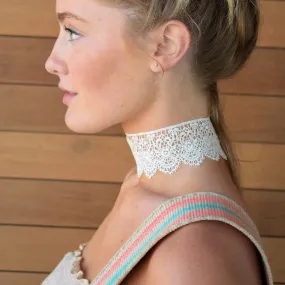 Cream Lace Choker