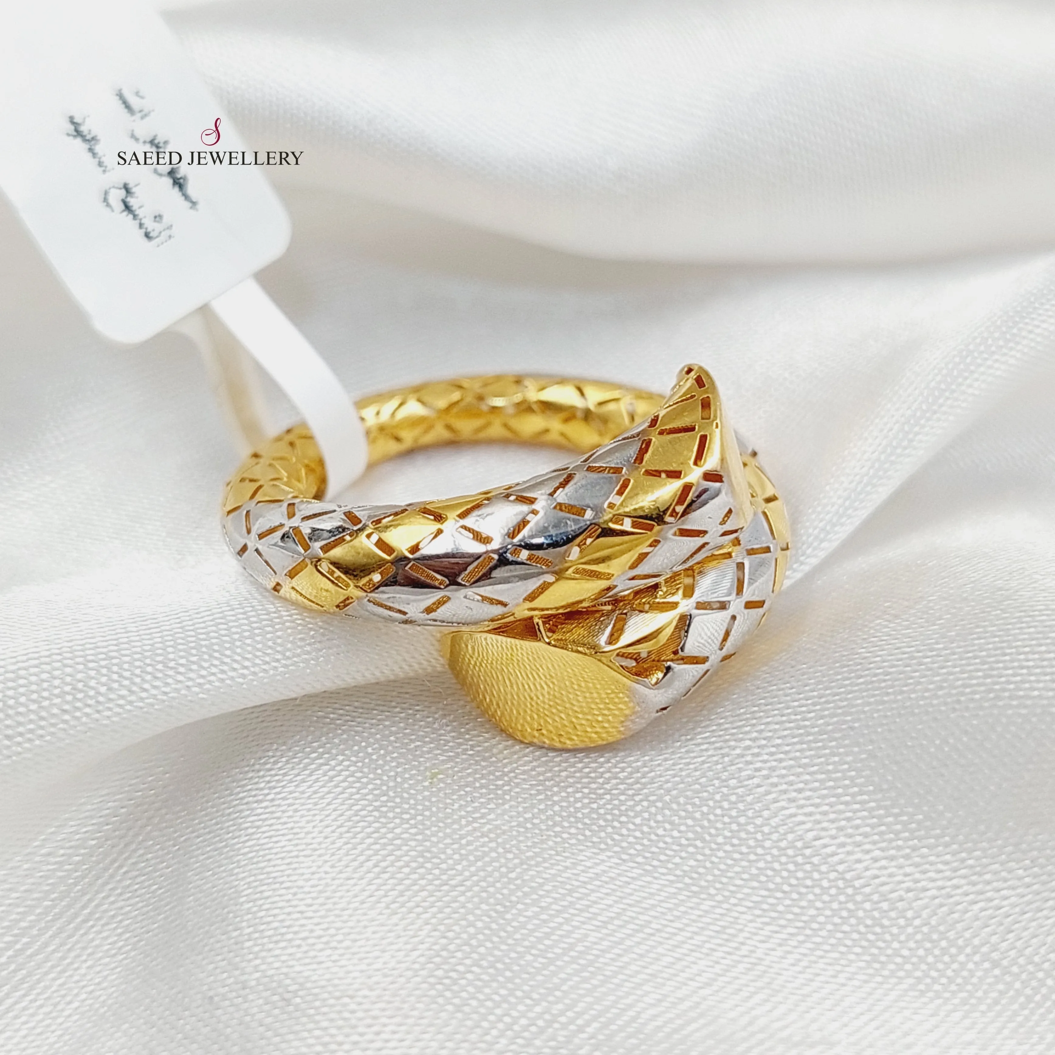 Deluxe Snake Ring