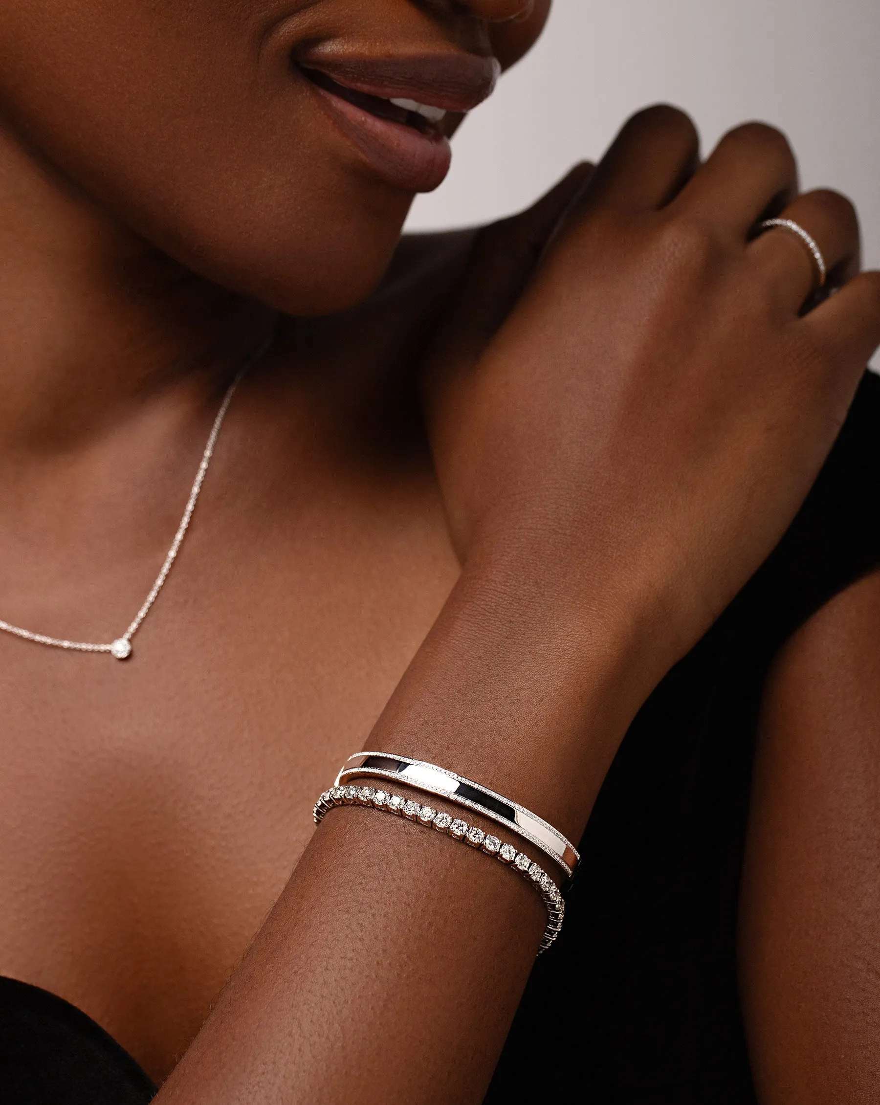 Diamond Border Bangle