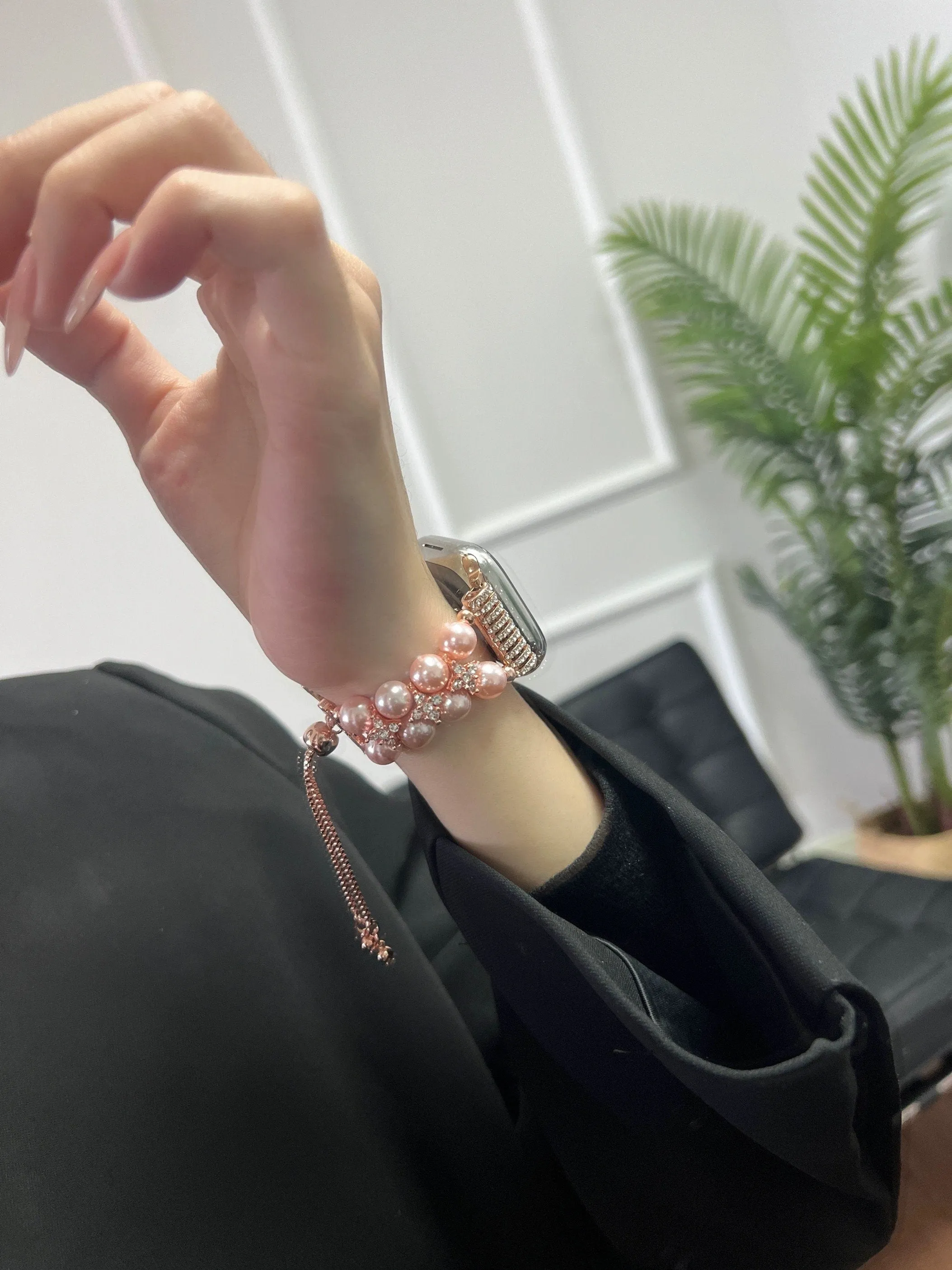 Diamond Studded Chain Pearl Strap iWatch Band Series 12 3 4 5 6 7 8 9 Ultra Generation 38mm 40mm 41mm 42mm 44mm 45mm 49mm   Apple Watch Case