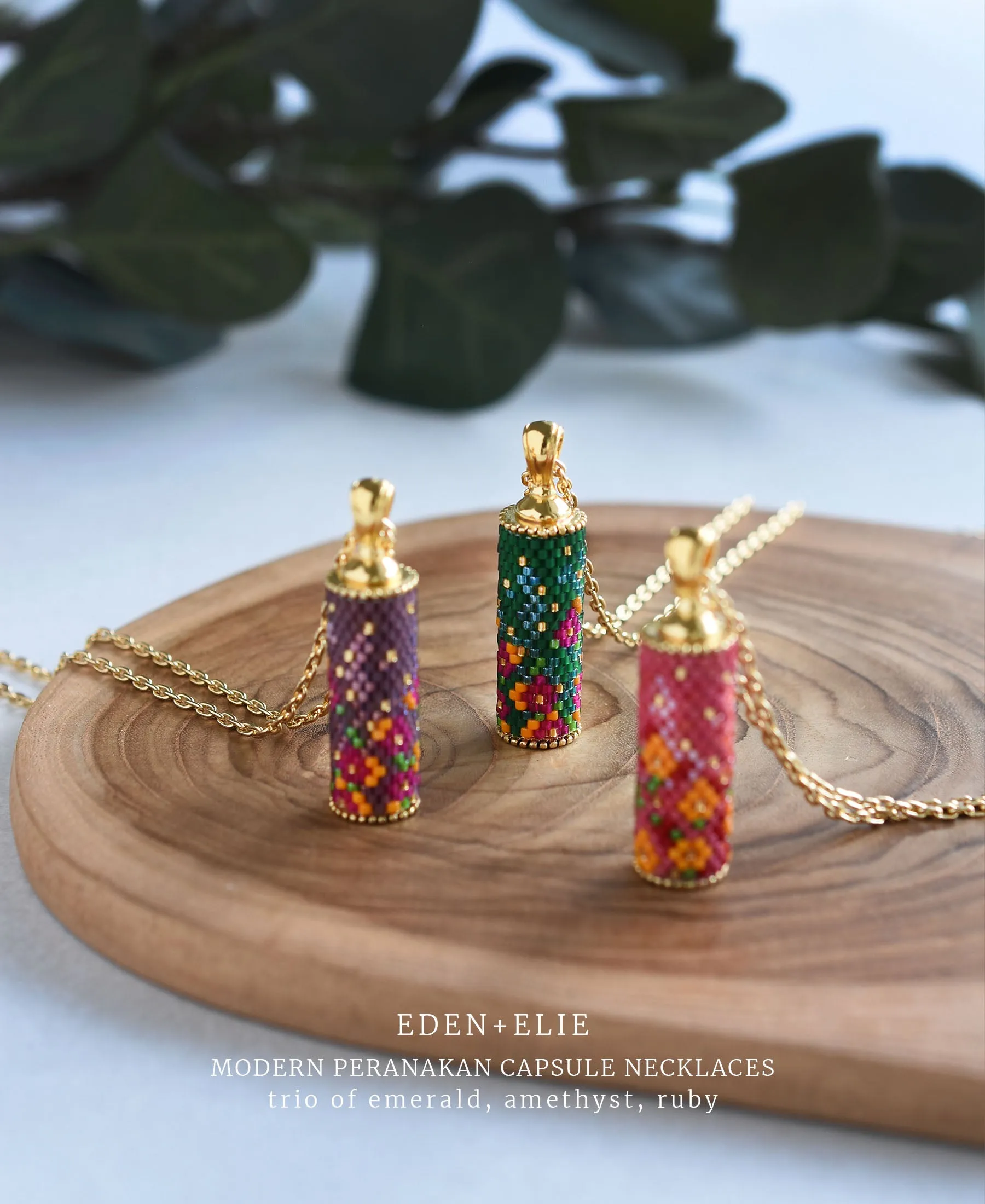 EDEN   ELIE Modern Peranakan capsule pendant necklace - ruby