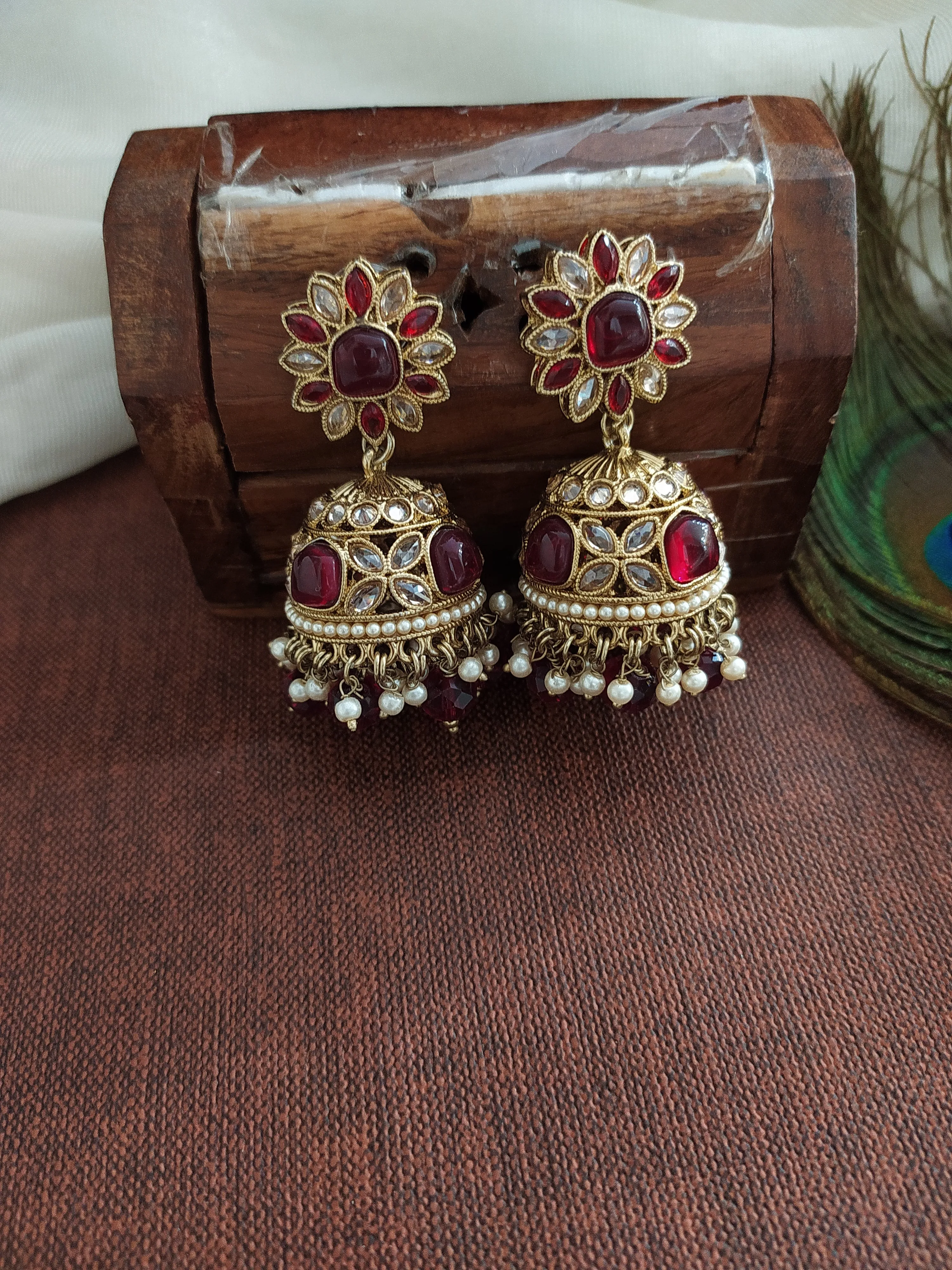 Exquisite Polki Kundan Mehandi Necklace Set in Ruby