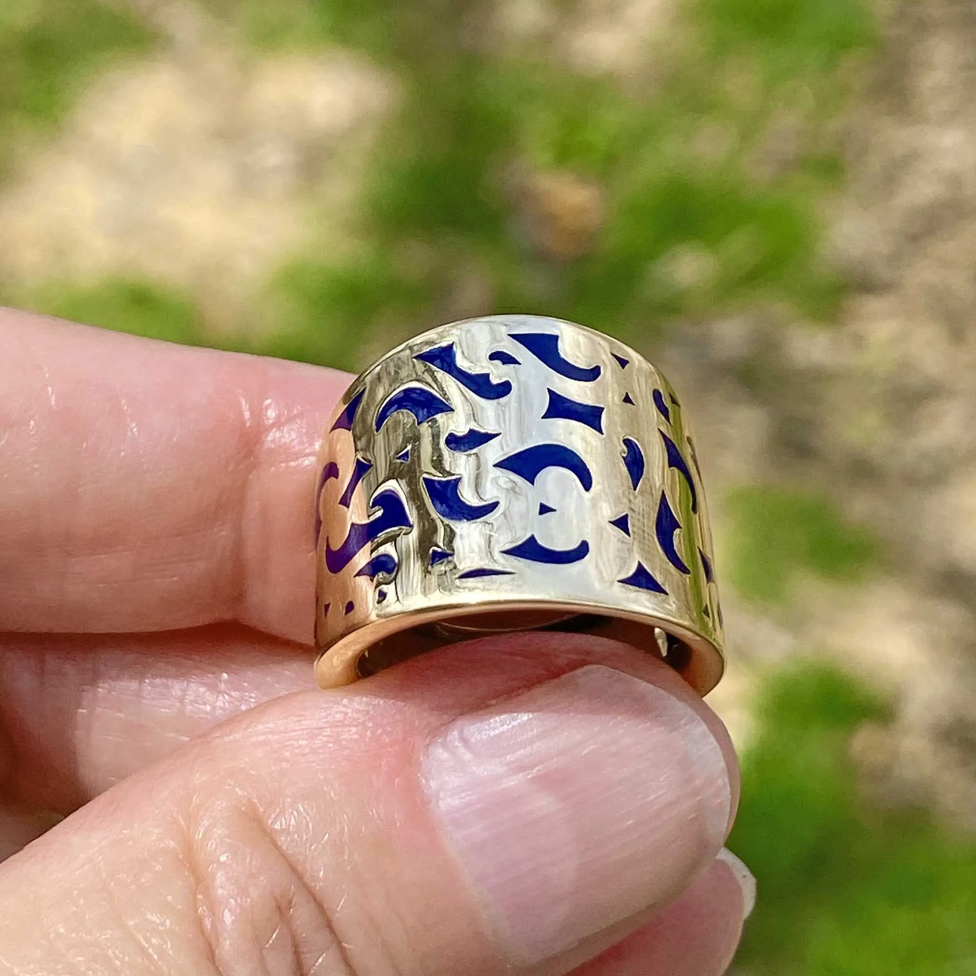 Fine Wide 14K Gold Plique a Jour Enamel Ring Band