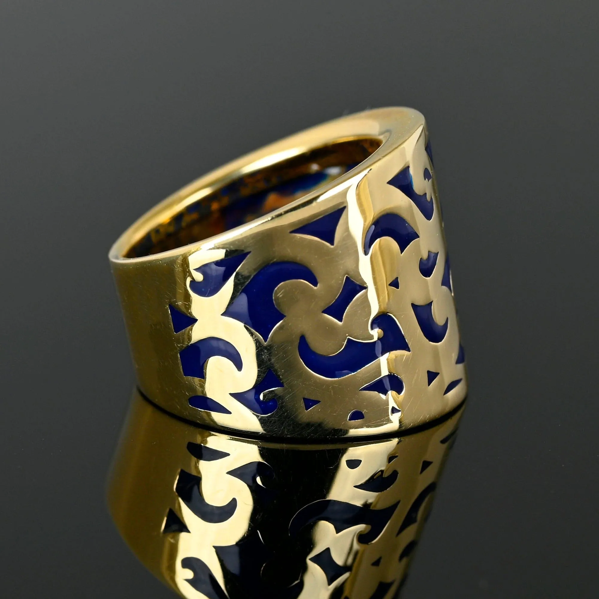 Fine Wide 14K Gold Plique a Jour Enamel Ring Band