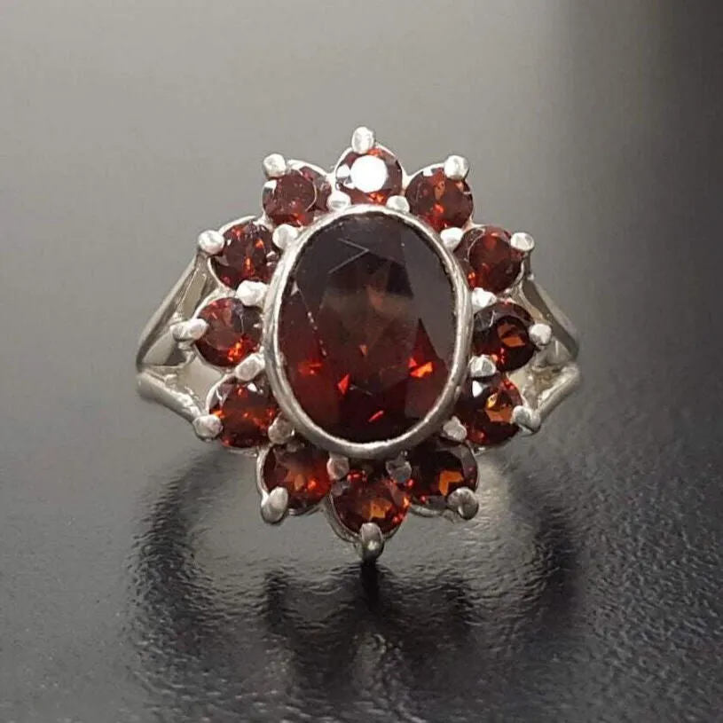 Garnet Flower Ring - Red Cocktail Ring - Vintage Statement Ring