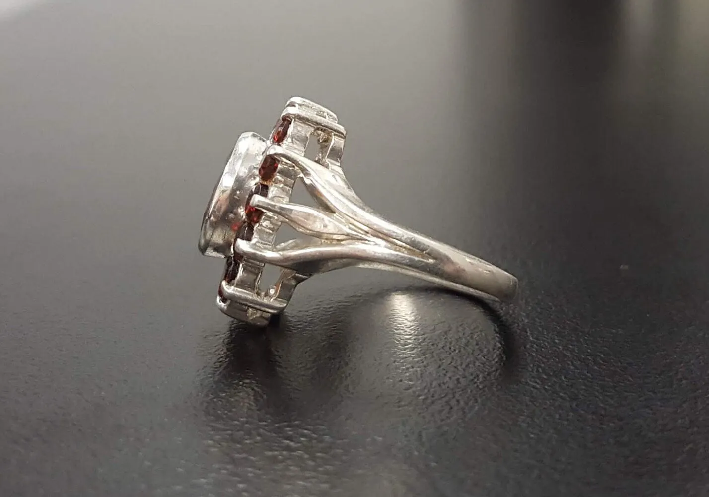 Garnet Flower Ring - Red Cocktail Ring - Vintage Statement Ring