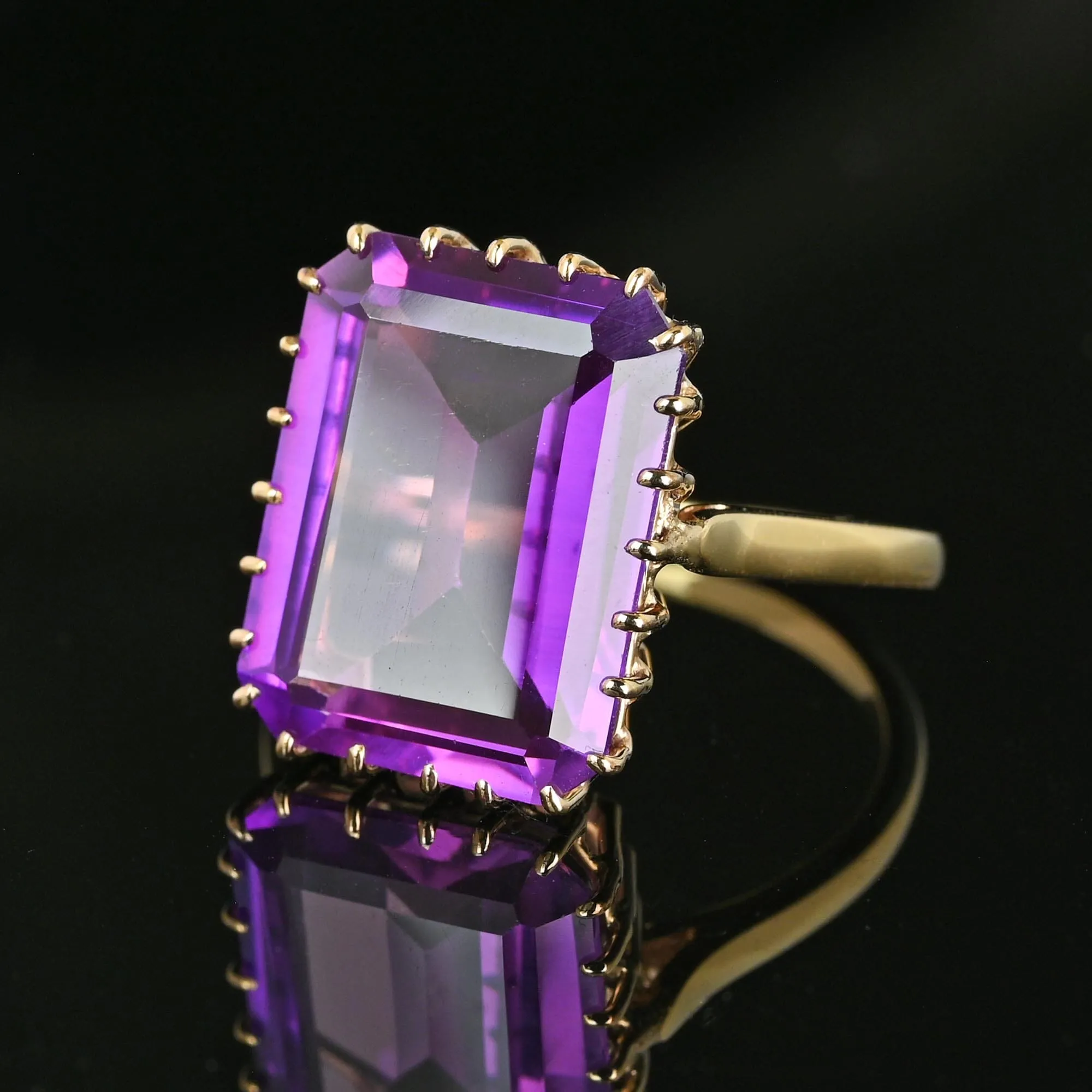 Gorgeous 14K Gold Rectangle Step Cut Purple Topaz Ring