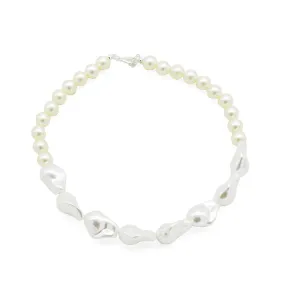 Joker & Witch Bewitching Pearl Choker Necklace for Women