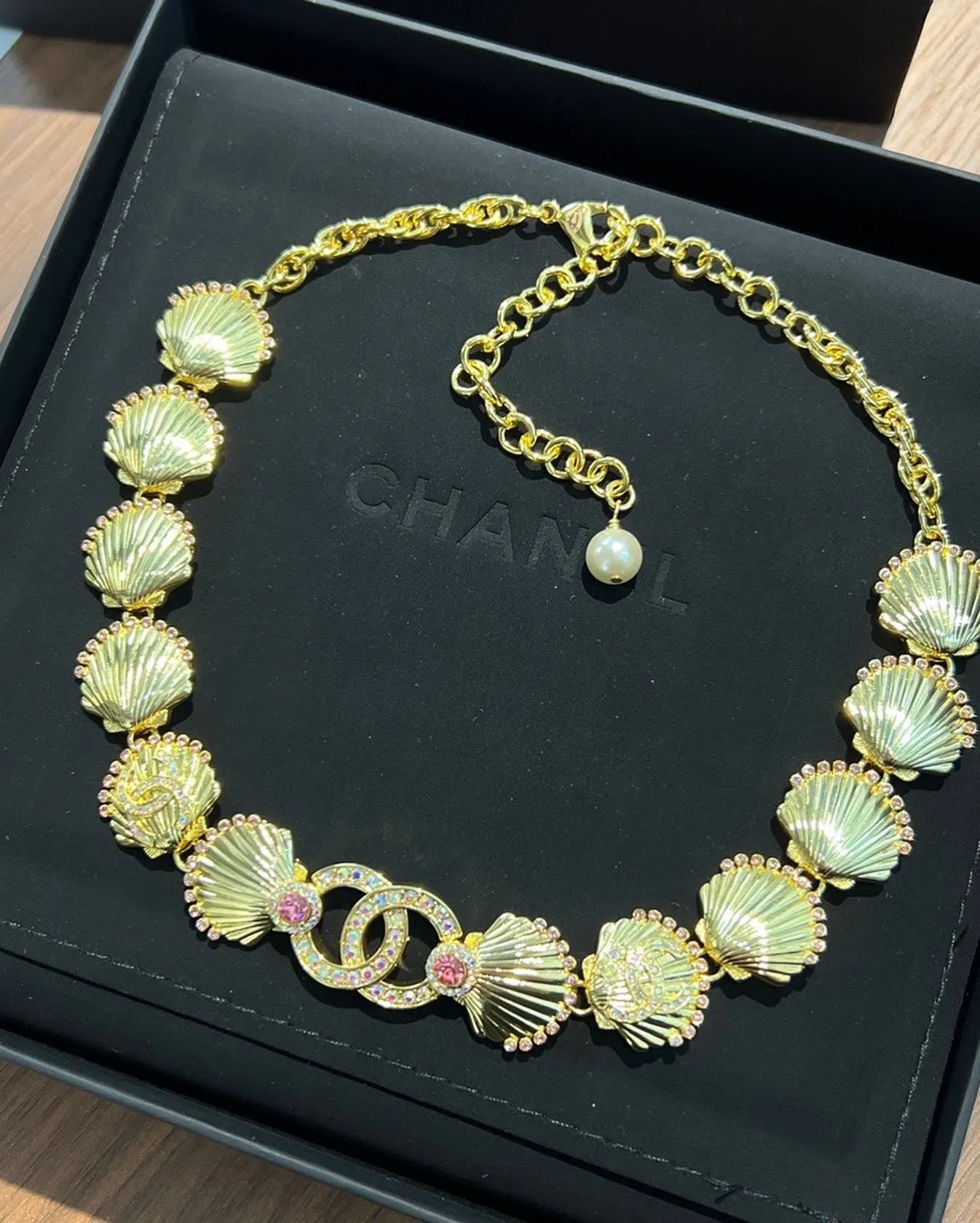 JW670 CC Choker