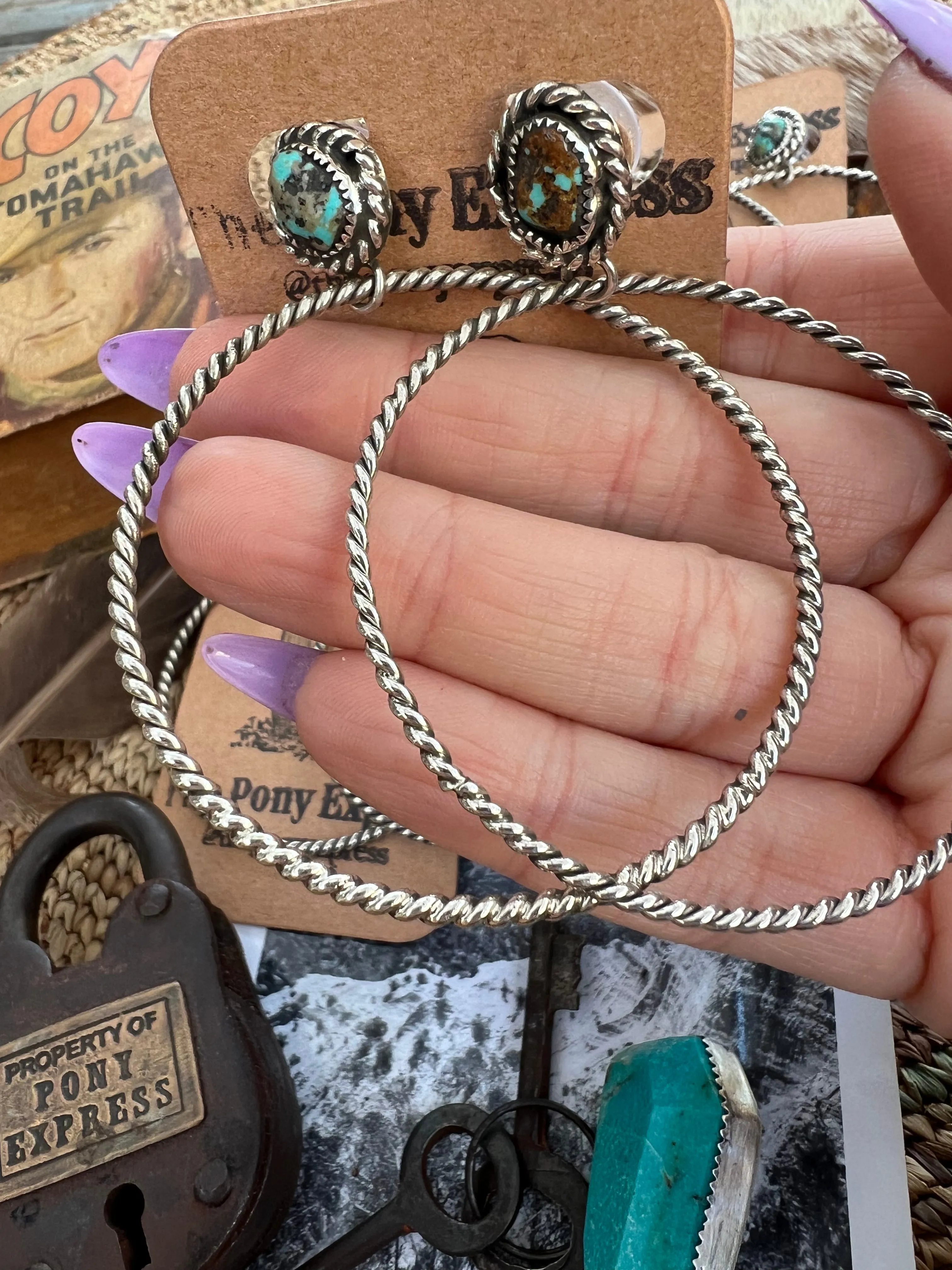 Lasso Turquoise Nugget Hoops