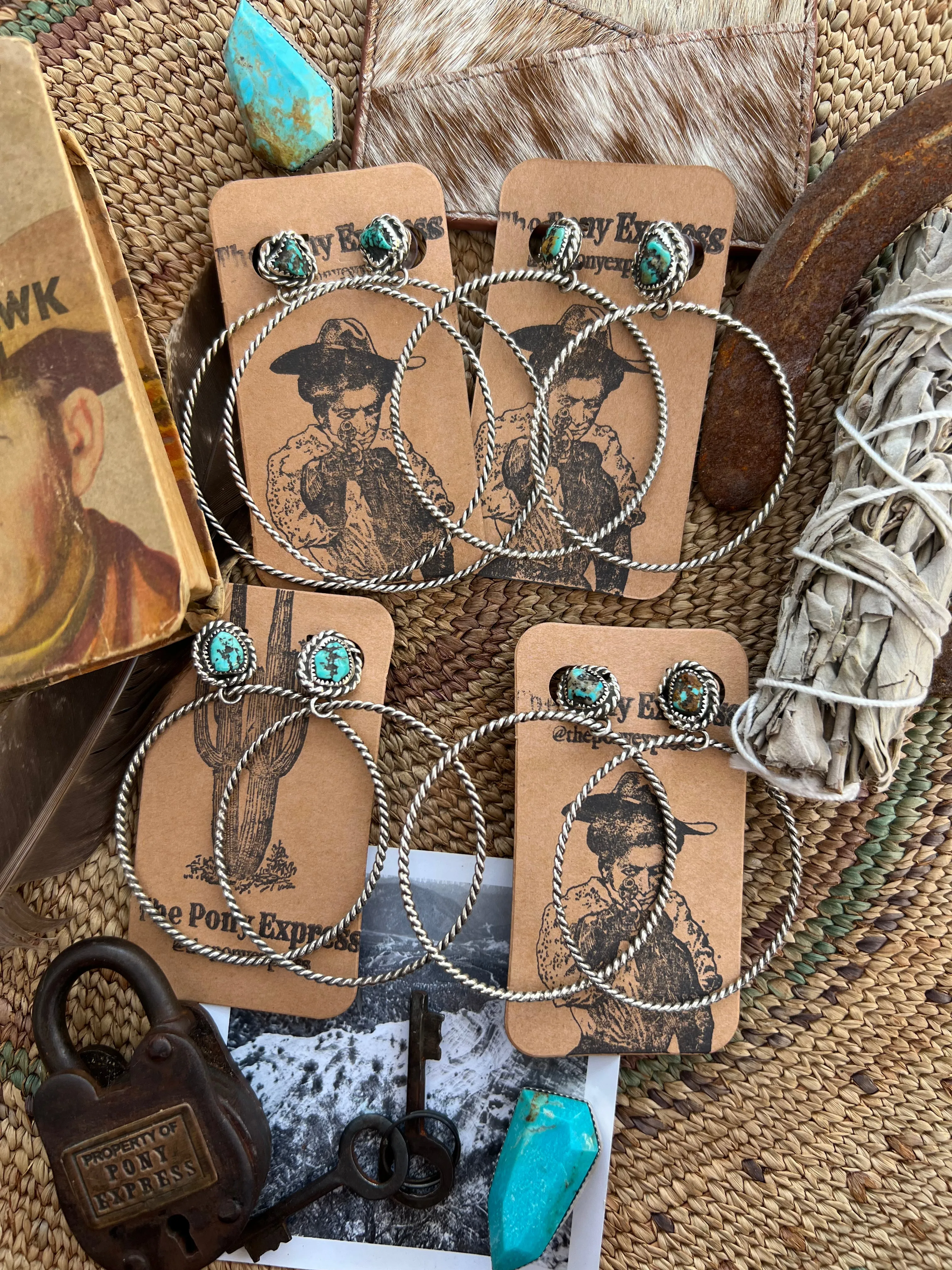 Lasso Turquoise Nugget Hoops
