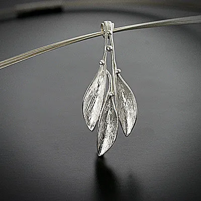 Leaves of life collection silver pendant