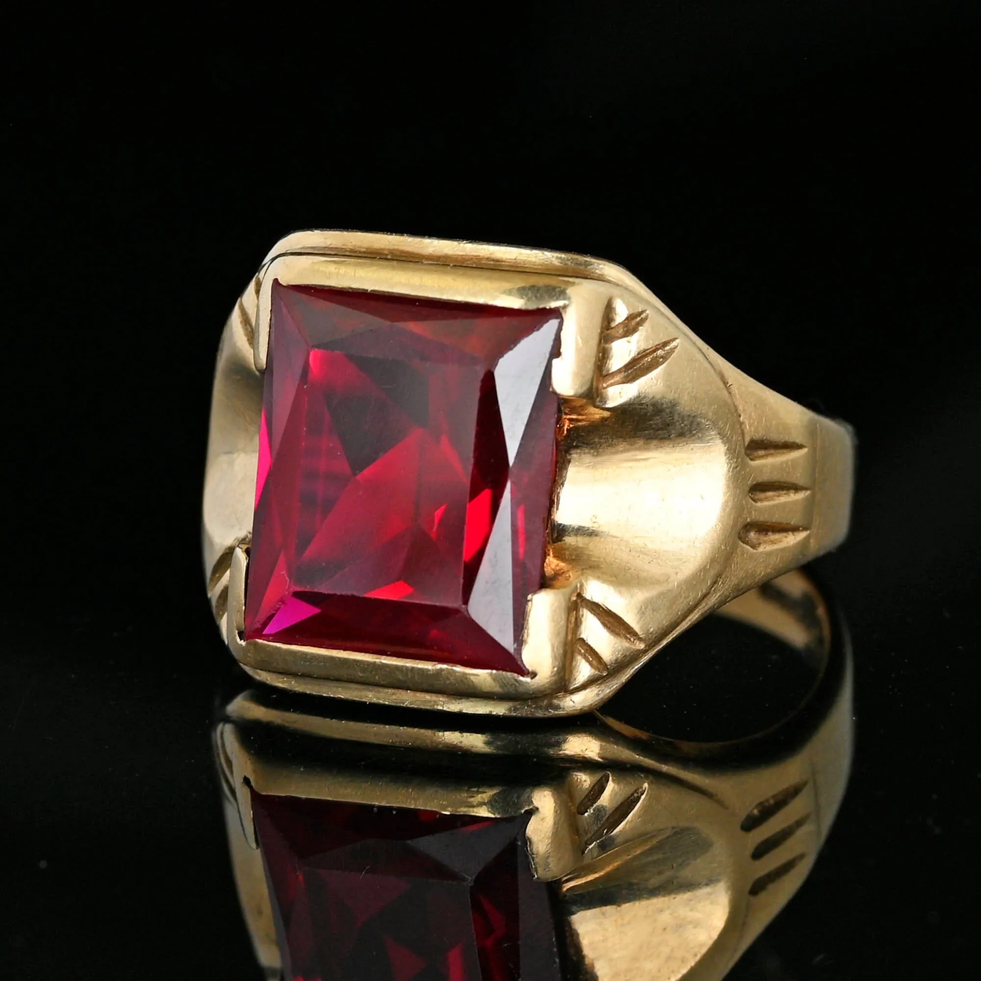 Mens Vintage Art Deco Gold Ruby Signet Ring