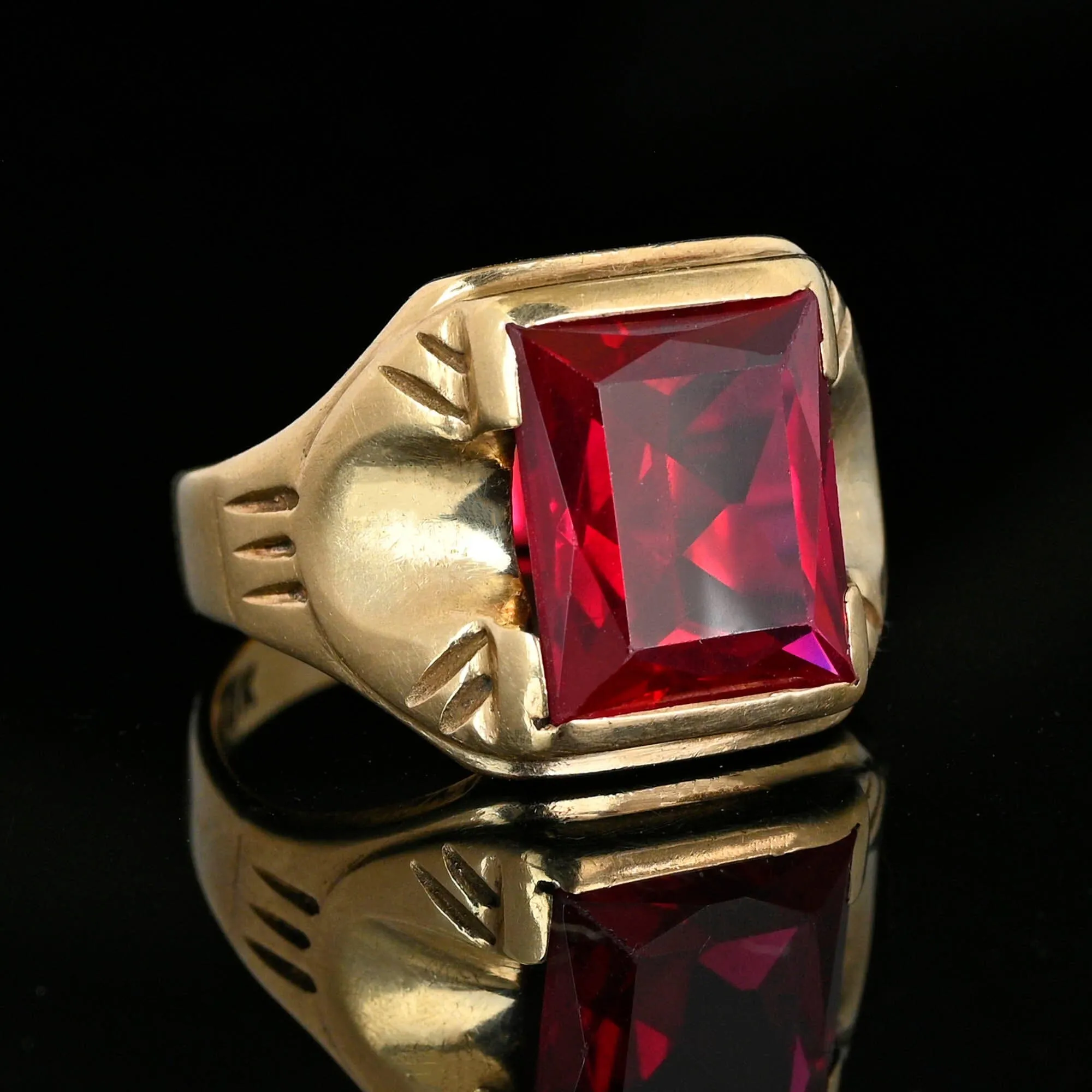 Mens Vintage Art Deco Gold Ruby Signet Ring