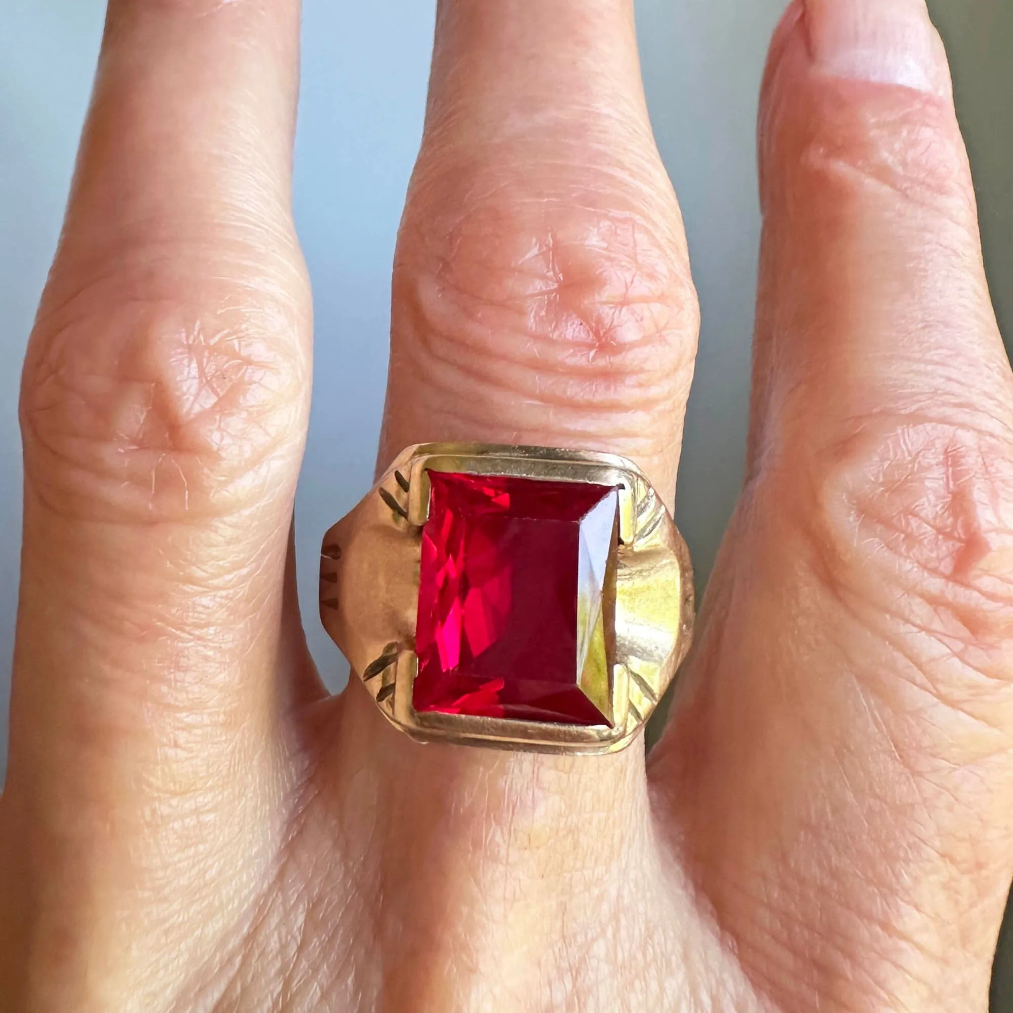 Mens Vintage Art Deco Gold Ruby Signet Ring