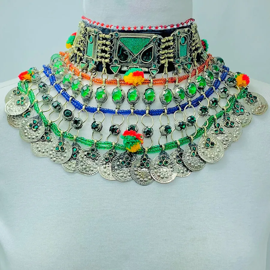 Multicolor Choker Necklace With Silver Dangling Coins