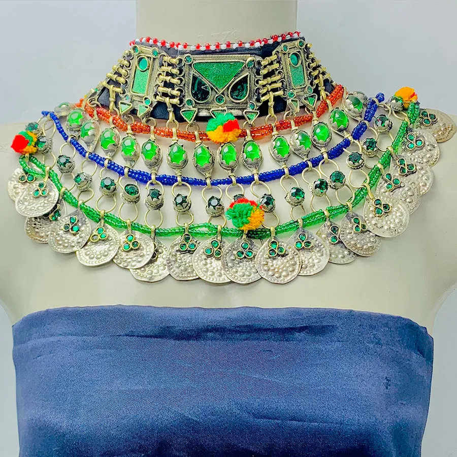 Multicolor Choker Necklace With Silver Dangling Coins