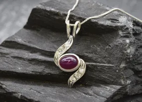 Natural Ruby Pendant - Classy Red Necklace - Horizontal Vintage Necklace