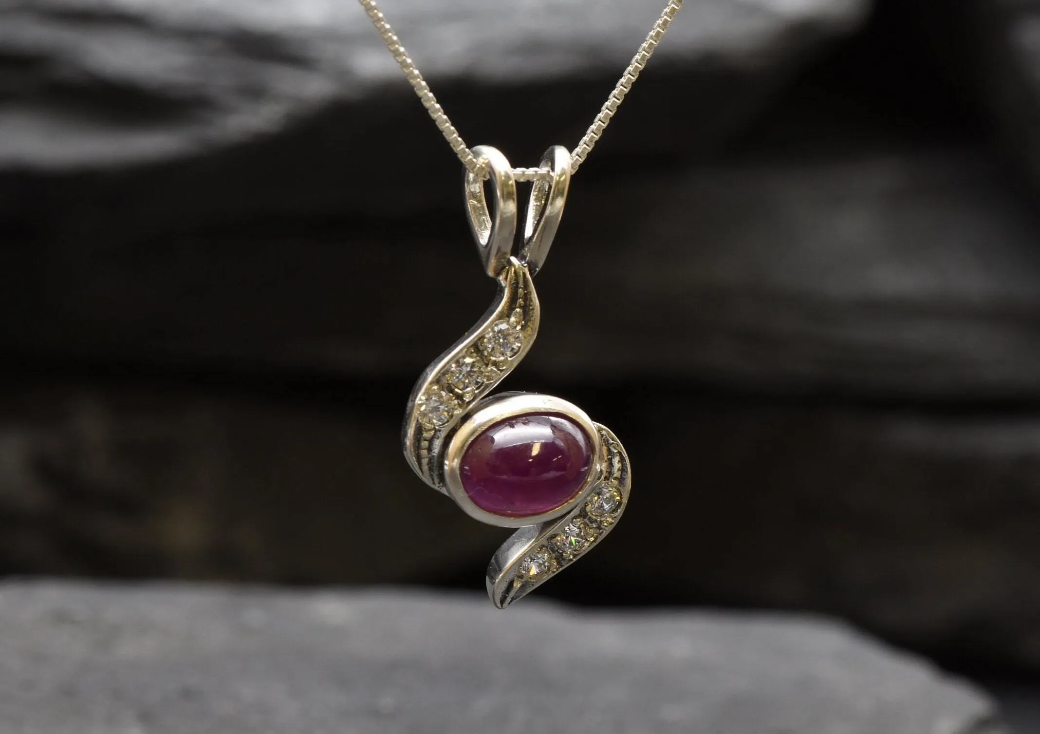 Natural Ruby Pendant - Classy Red Necklace - Horizontal Vintage Necklace