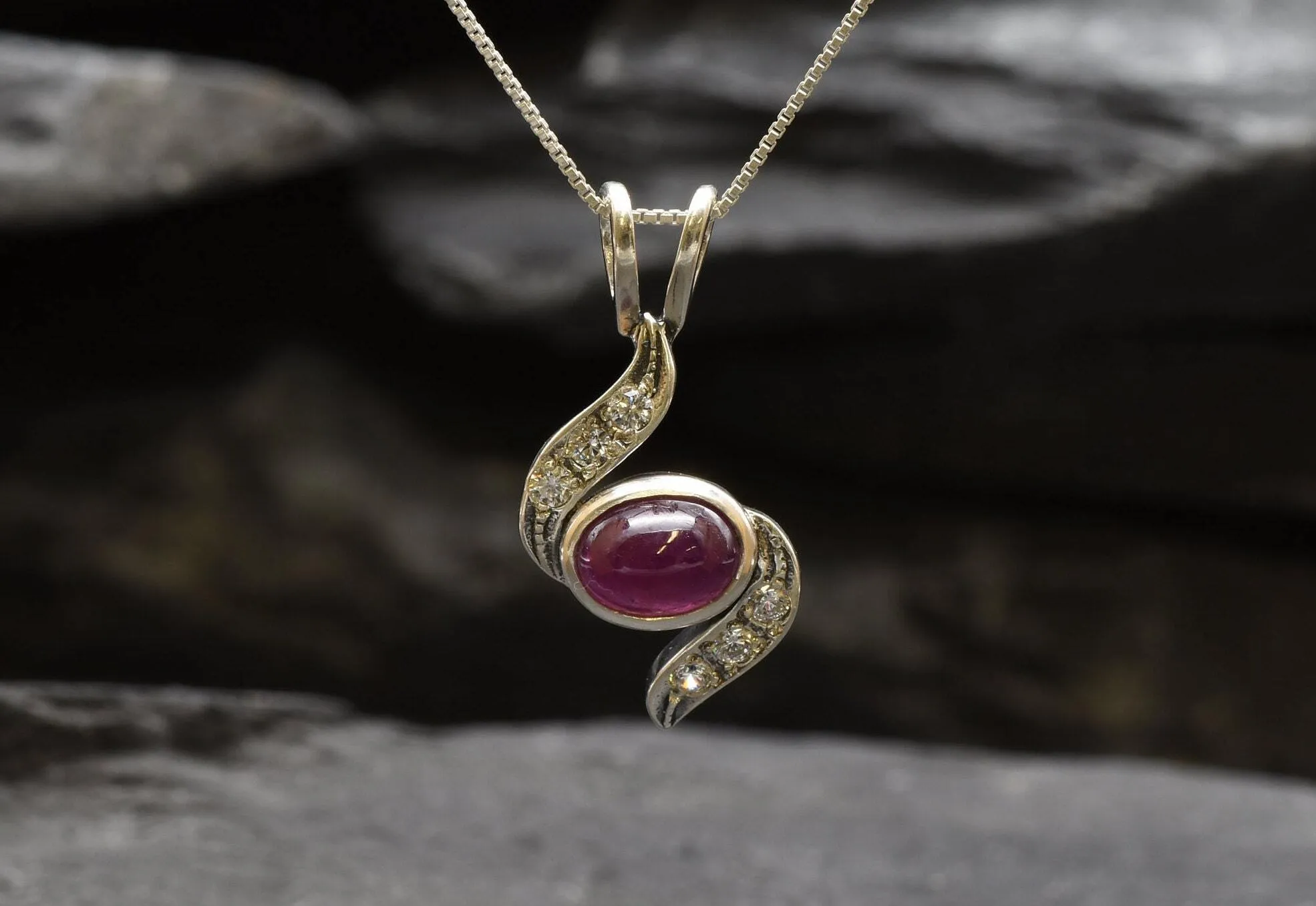 Natural Ruby Pendant - Classy Red Necklace - Horizontal Vintage Necklace