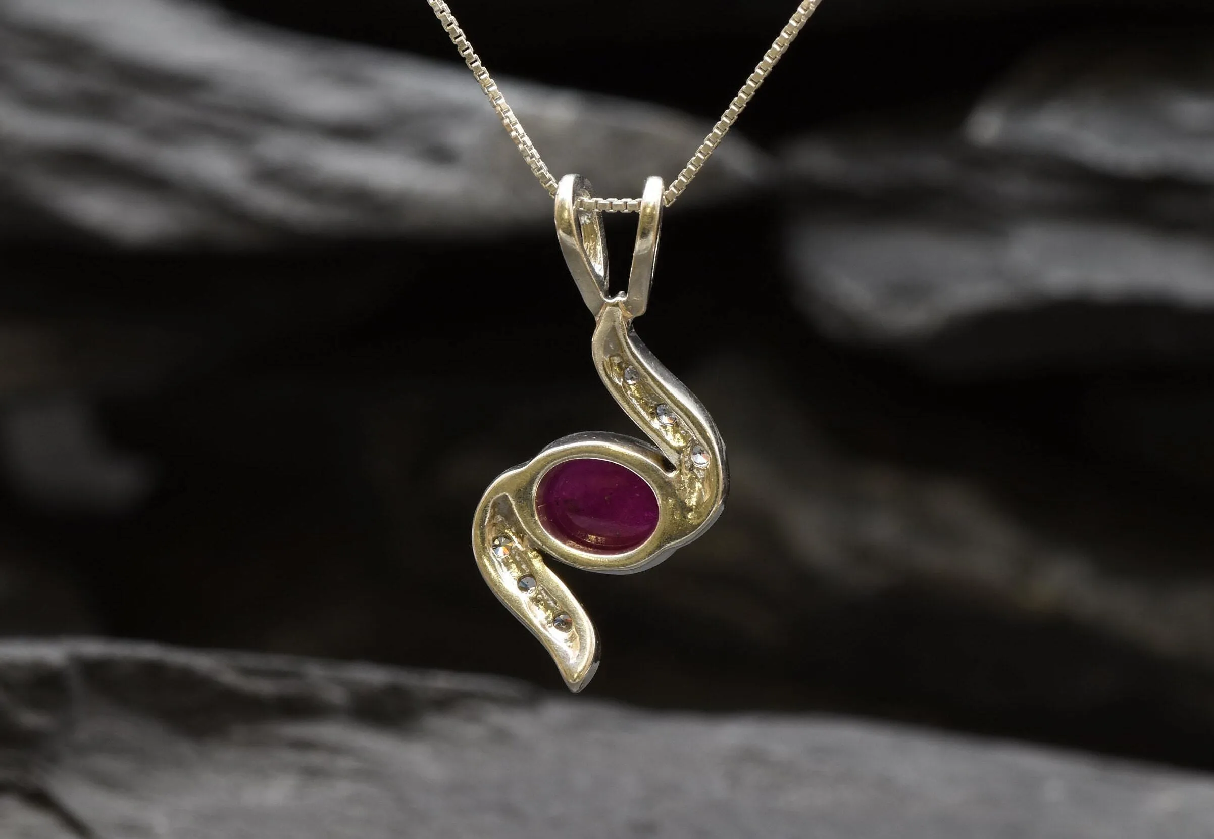 Natural Ruby Pendant - Classy Red Necklace - Horizontal Vintage Necklace
