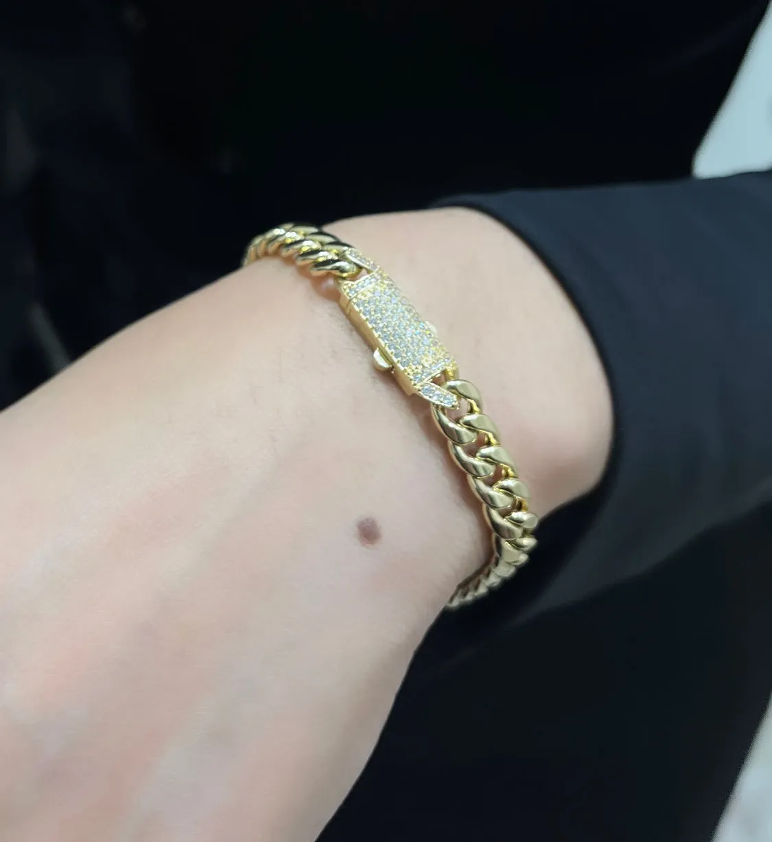 Offer $720.00 Miami Cuban Bracelet Yellow Gold