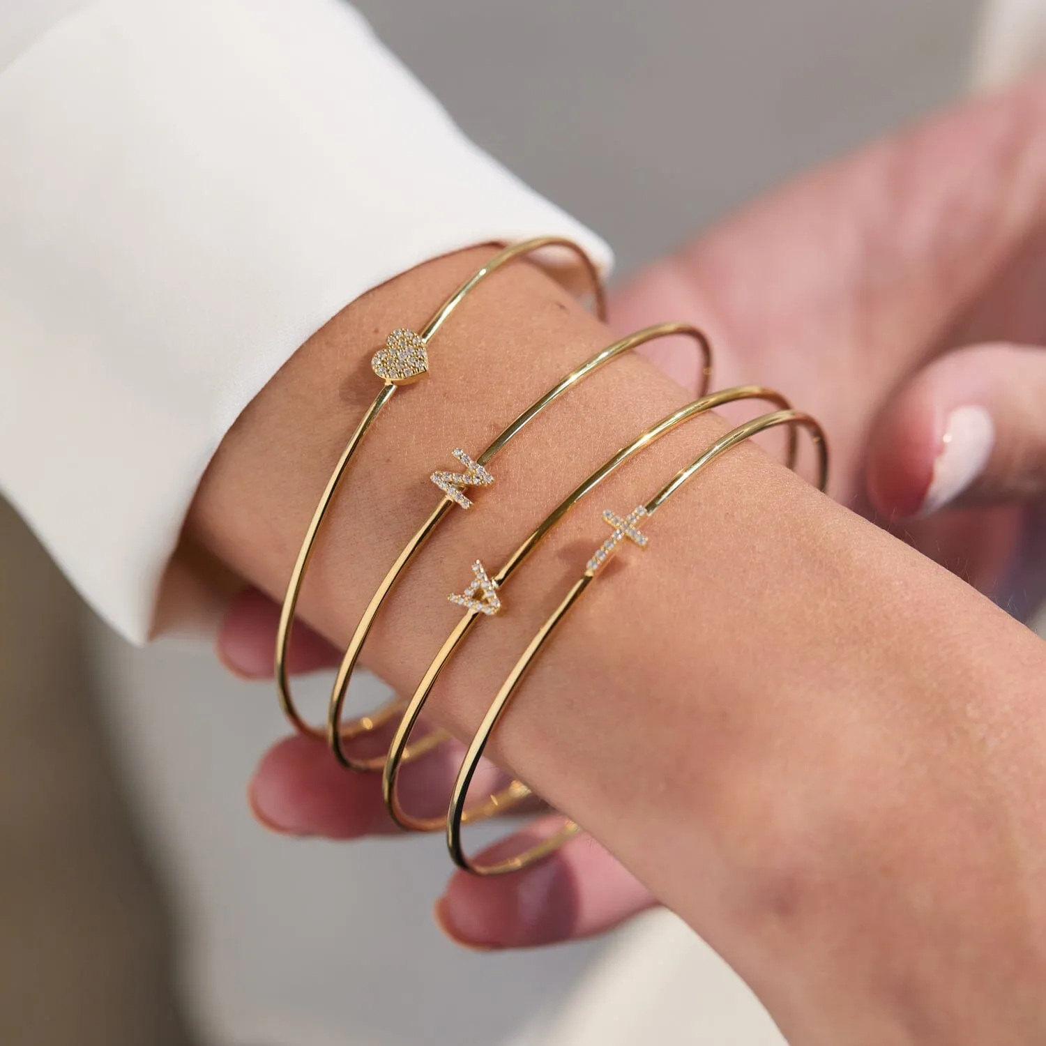 Pavé Heart Bangle
