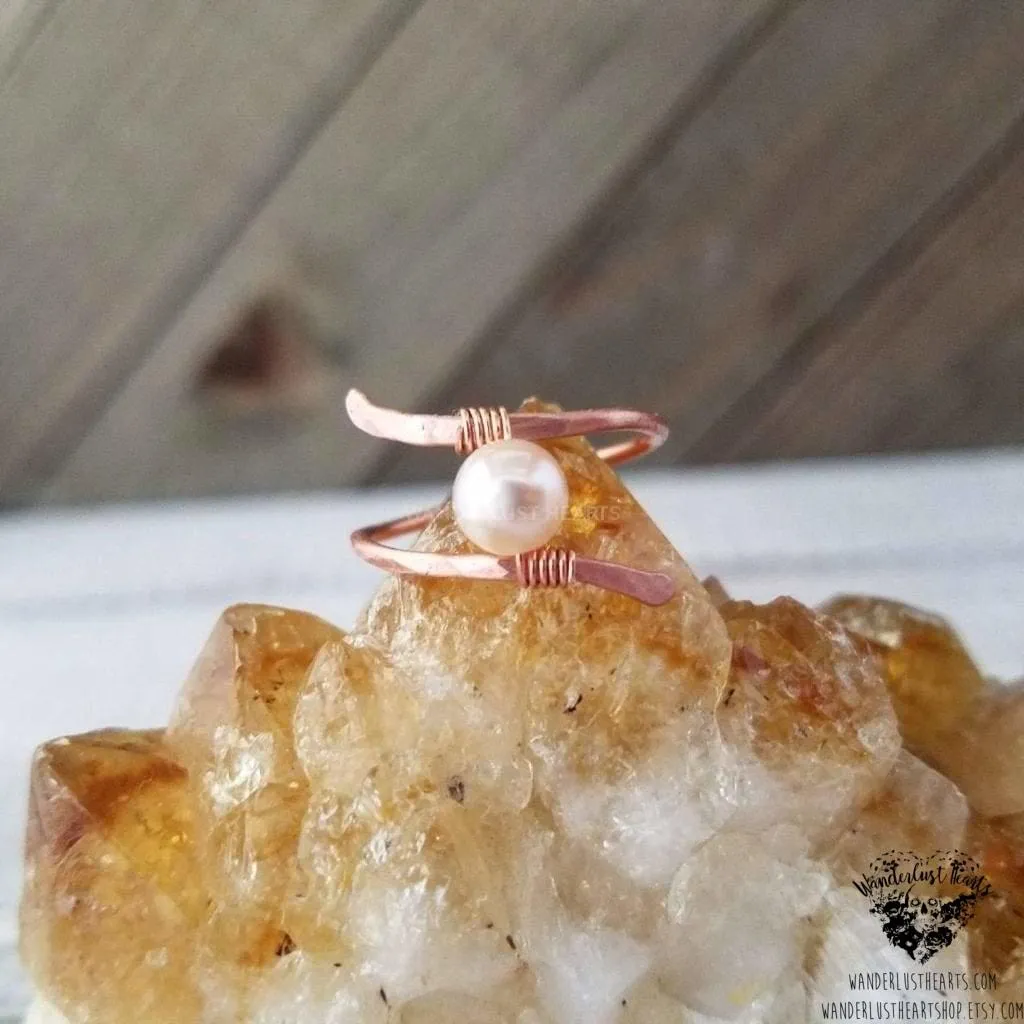 Pearl copper twist ring