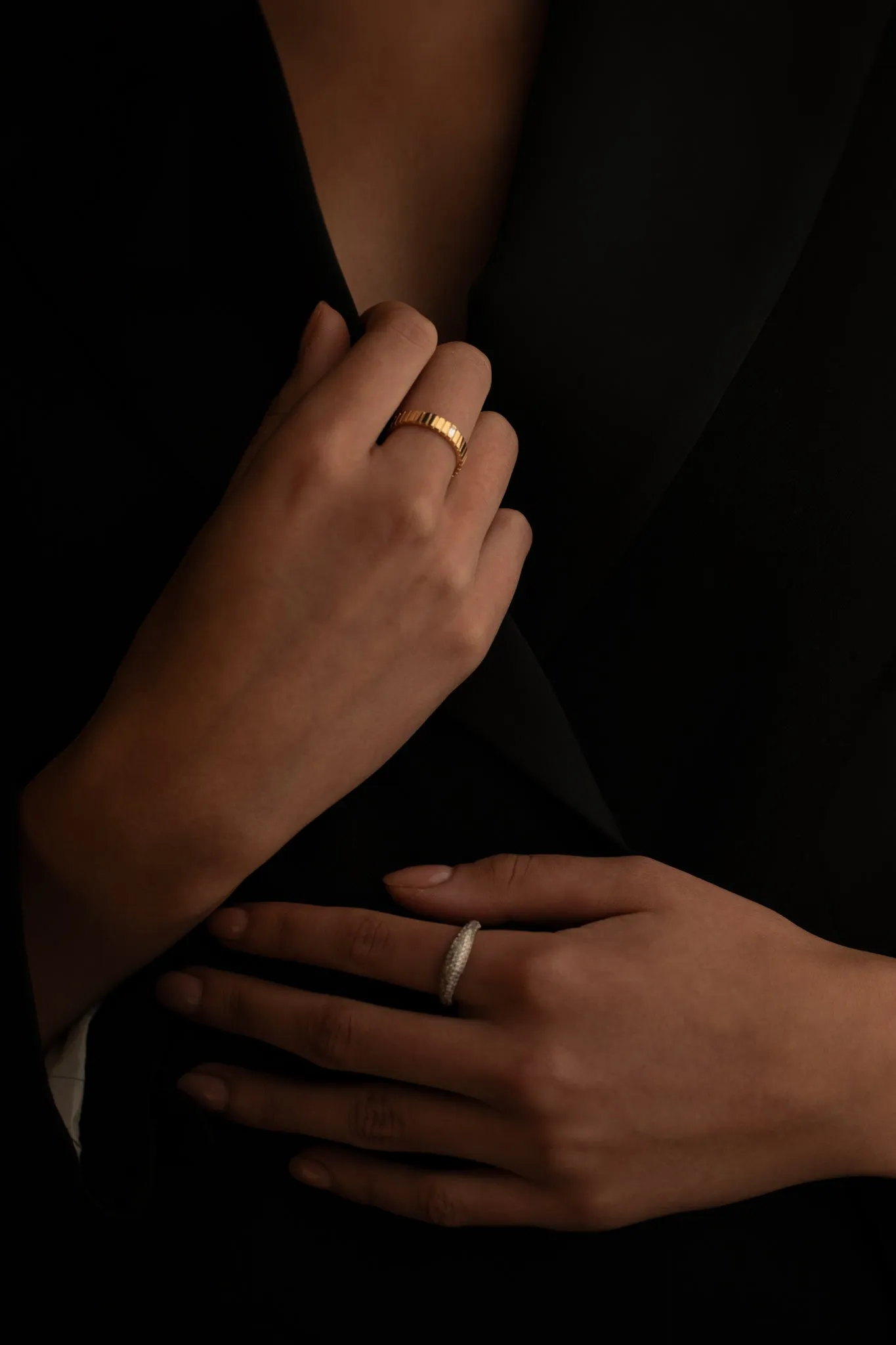 Ribbed Baguette Ring