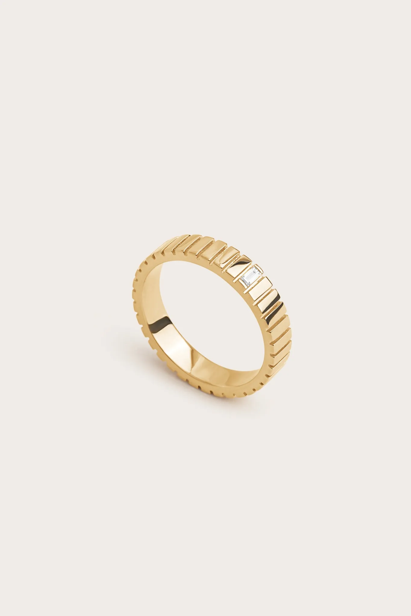 Ribbed Baguette Ring