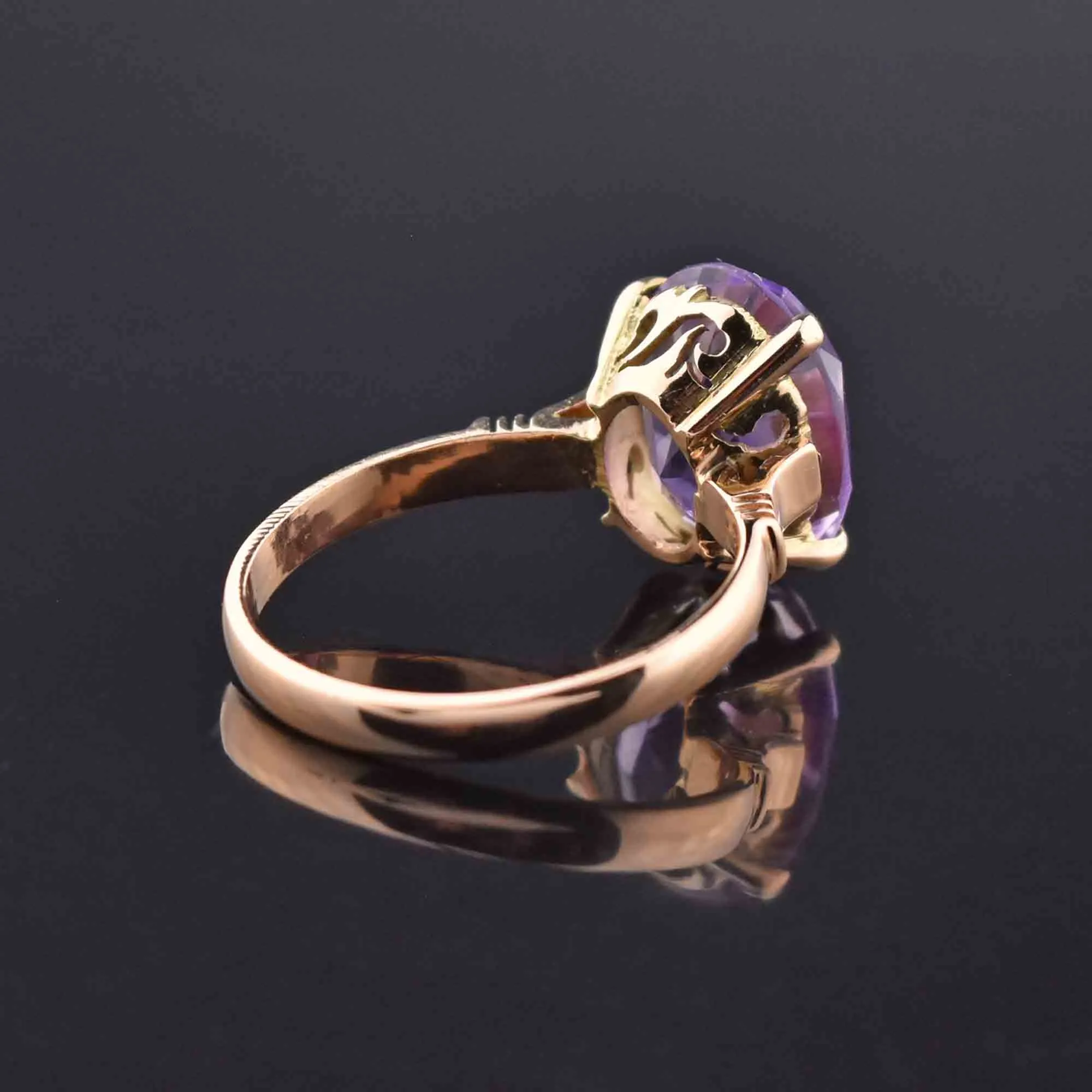 Vintage 14K Rose Gold Oval 4 CTW Amethyst Ring