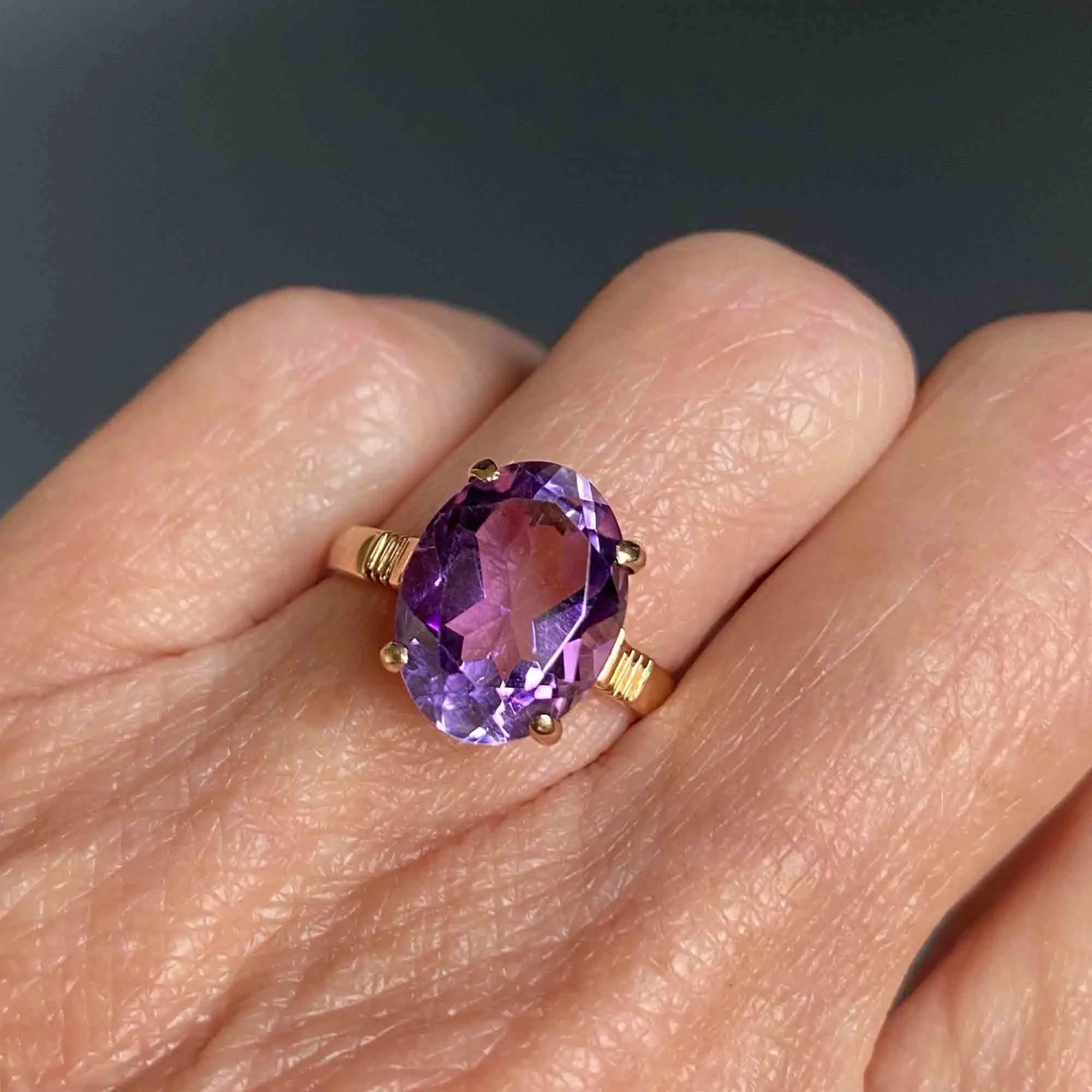 Vintage 14K Rose Gold Oval 4 CTW Amethyst Ring