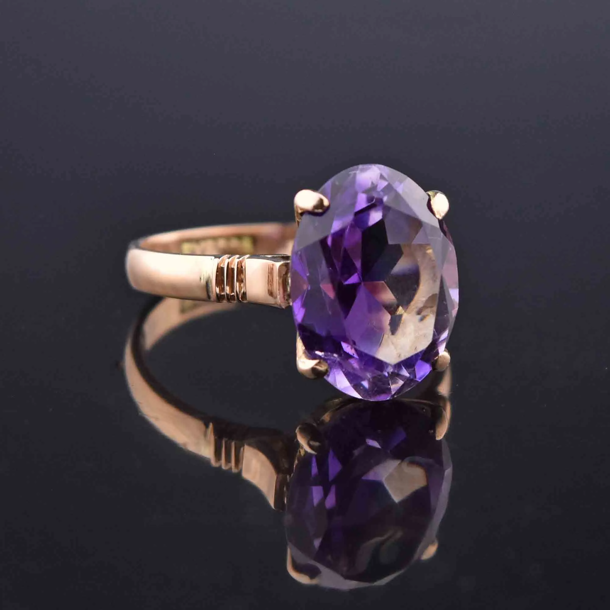 Vintage 14K Rose Gold Oval 4 CTW Amethyst Ring