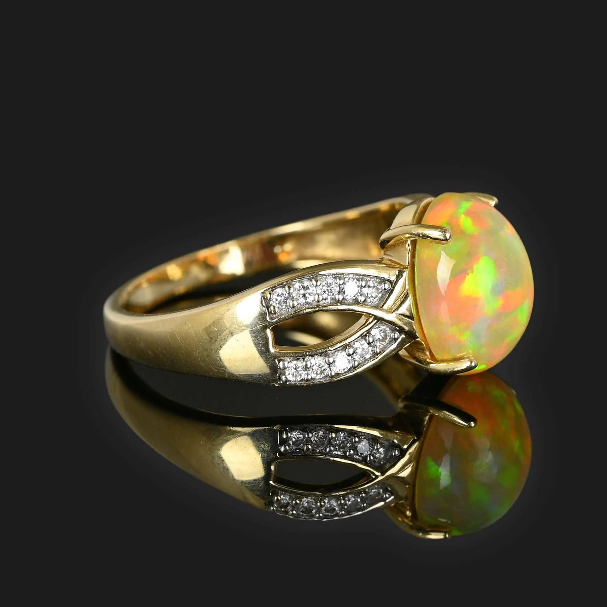 Vintage Diamond Jelly Opal Ring in 14K Gold