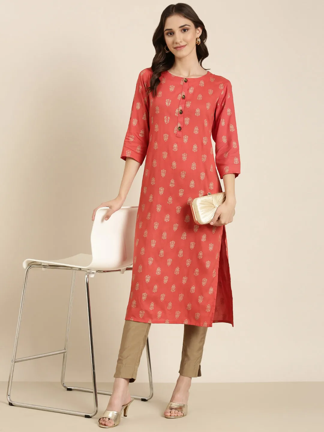 Women Coral Floral Straight Kurta