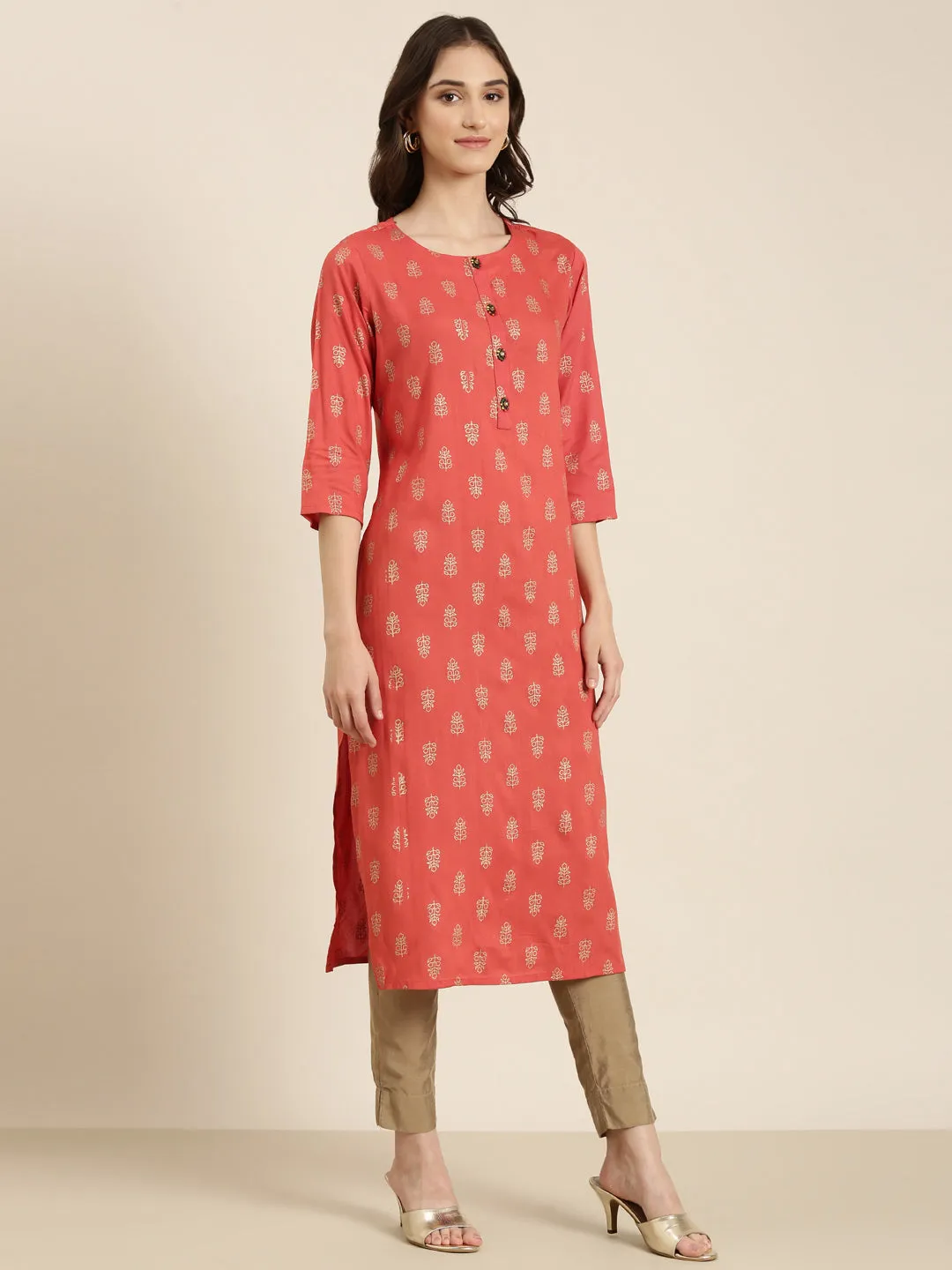 Women Coral Floral Straight Kurta