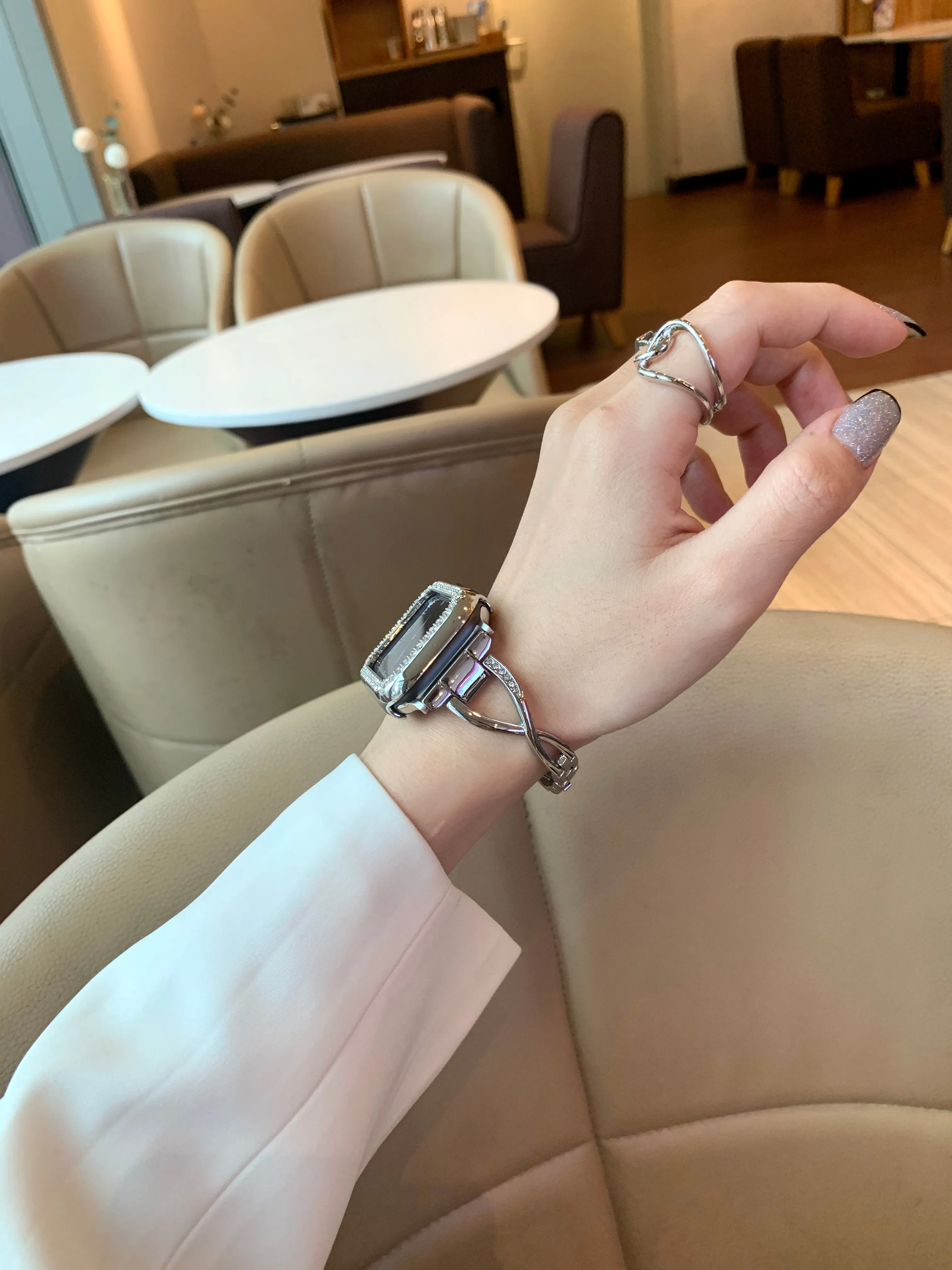 X Type Gold Apple Watch Band 38mm 40mm 42mm 44mm, Women Gold Apple Watch Series Band 1 2 3 4 5 6 se, Personalized Watch Chain Bracelet